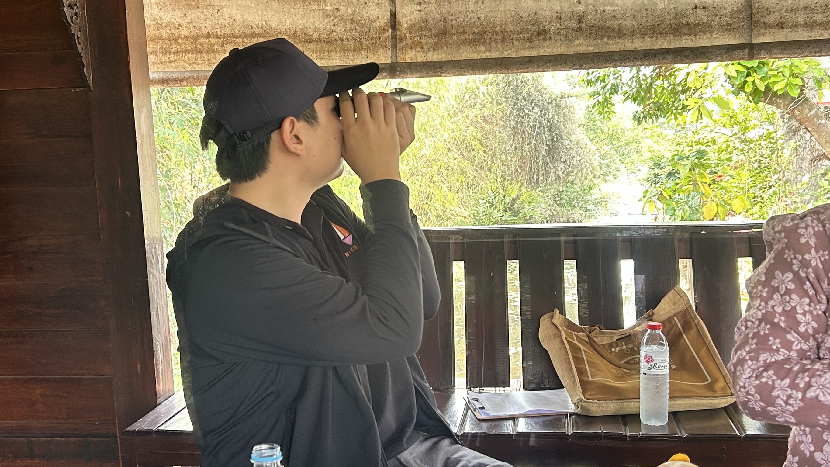 🎡พช.ฉะเชิงเทรา ร่วมลงพื้นที่ตรวจประเมินตามระบบควบคุมคุณภาพสินค้าสิ่งบ่งชี้ทางภูมิศาสตร์ “มะม่วงน้ำดอกไม้สีทองบางคล้า”