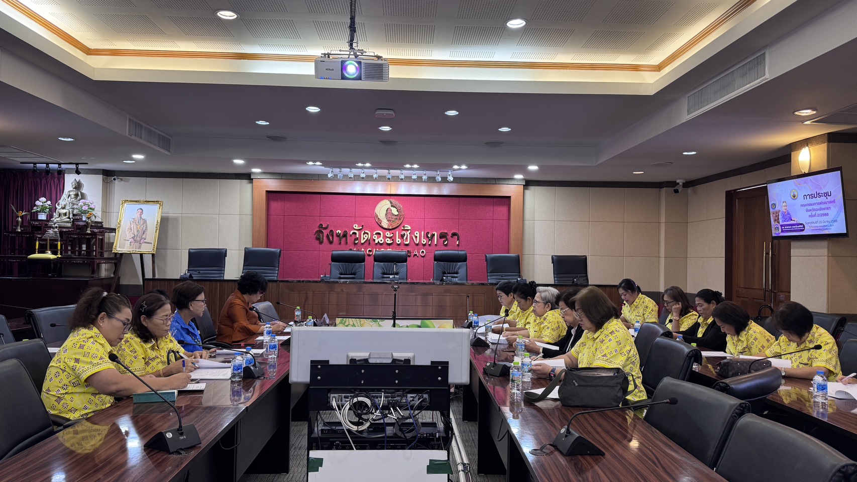 พช.แปดริ้ว ร่วมประชุมคณะกรรมการพัฒนาสตรีจังหวัดฉะเชิงเทรา ครั้งที่ 2/2568