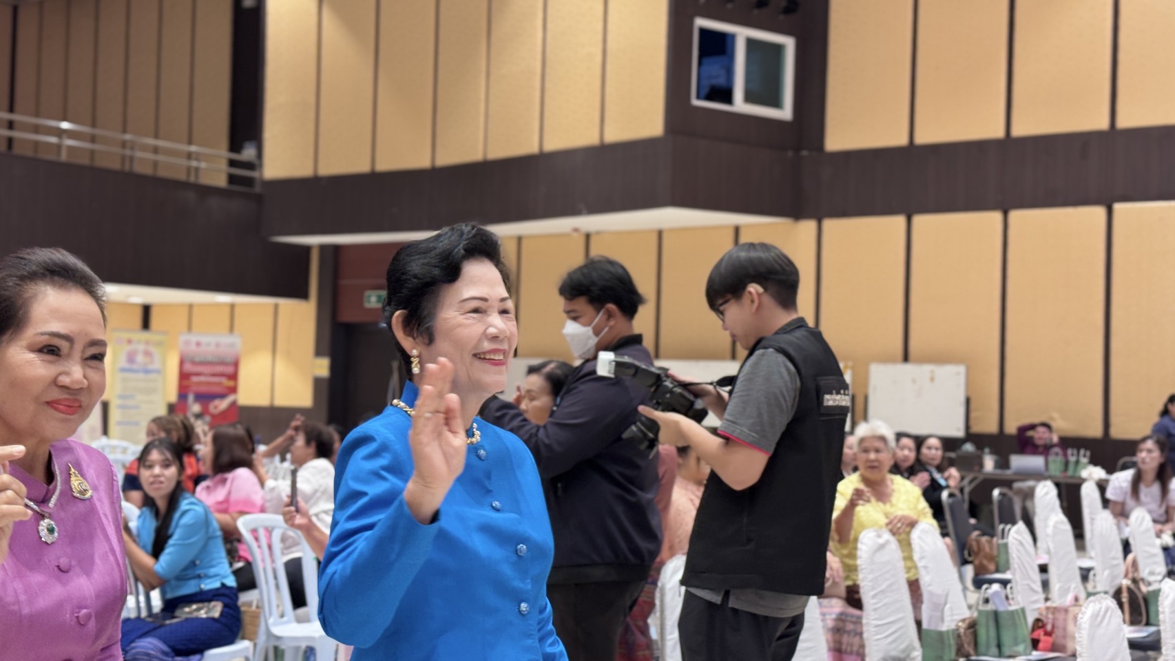 💃พช.แปดริ้ว ร่วมงานวันสตรีสากล สมัชชาสตรีและครอบครัว ประจำปี 2568