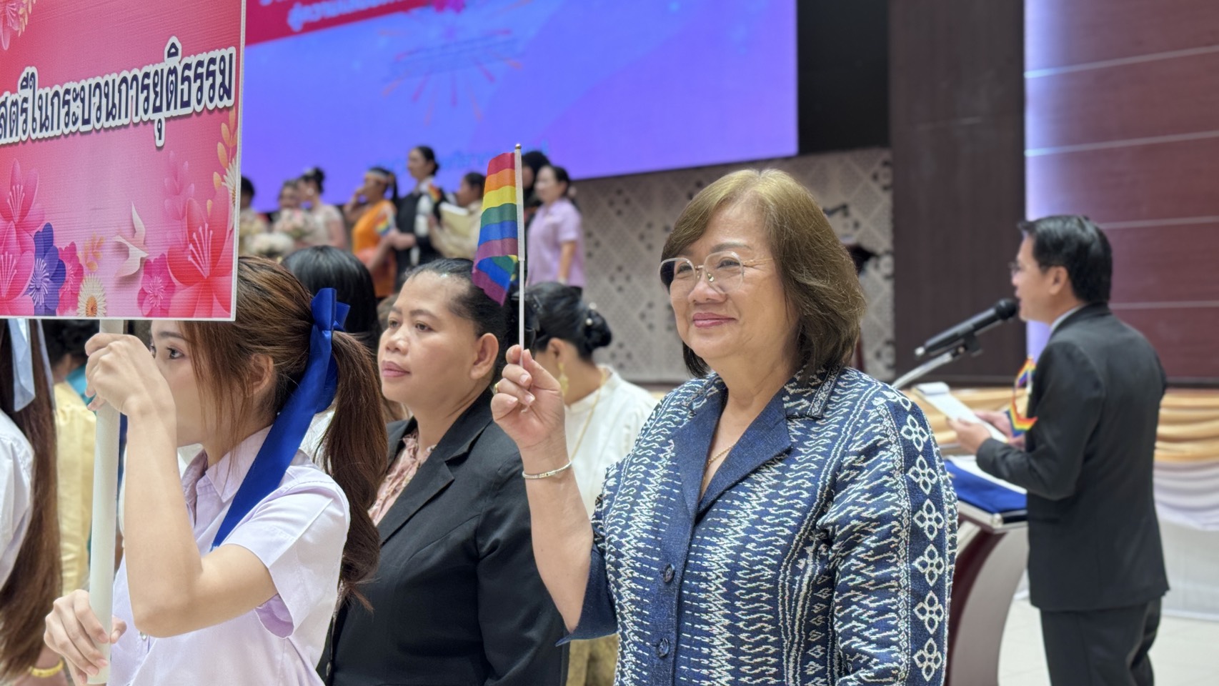 💃พช.แปดริ้ว ร่วมงานวันสตรีสากล สมัชชาสตรีและครอบครัว ประจำปี 2568