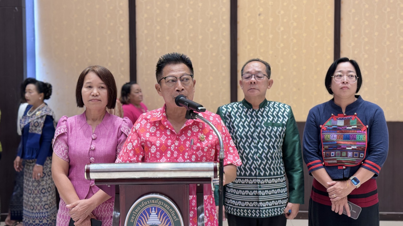 💃พช.แปดริ้ว ร่วมงานวันสตรีสากล สมัชชาสตรีและครอบครัว ประจำปี 2568