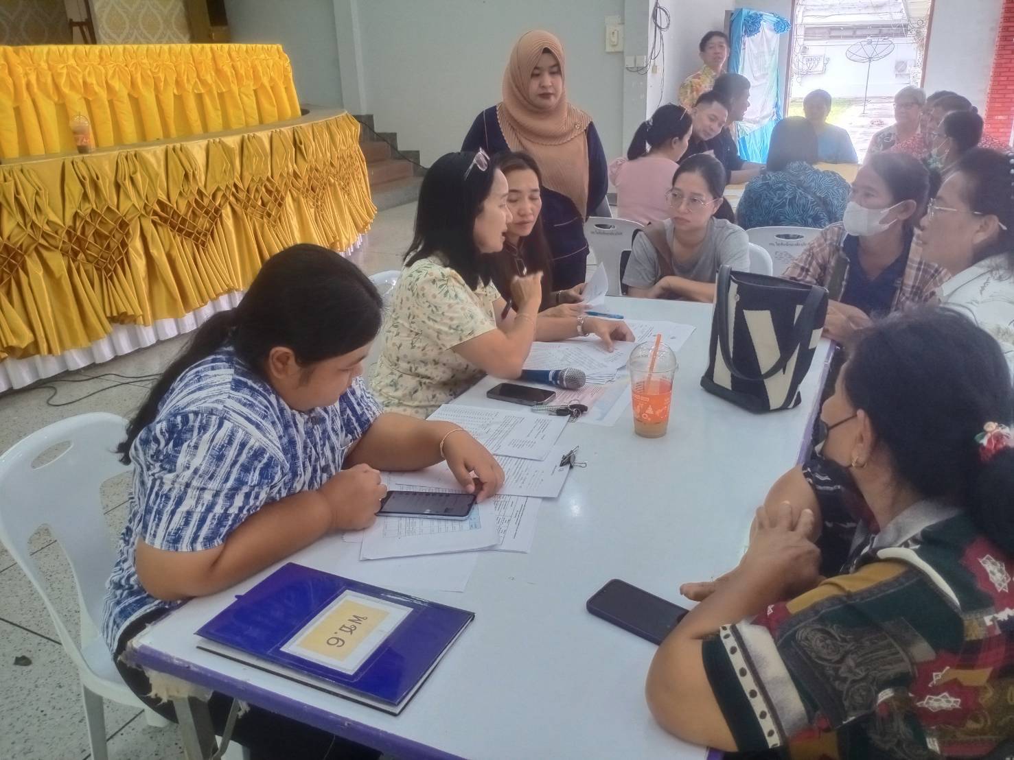 พช.แปดริ้ว ปูพรมติดตามหนี้! เสริมโอกาสใหม่แก่ลูกหนี้กองทุนพัฒนาบทบาทสตรี เดินหน้ากระบวนการไกล่เกลี่ยข้อพิพาท ครบทั้ง 11 อำเภอของฉะเชิงเทรา ⚖️✨