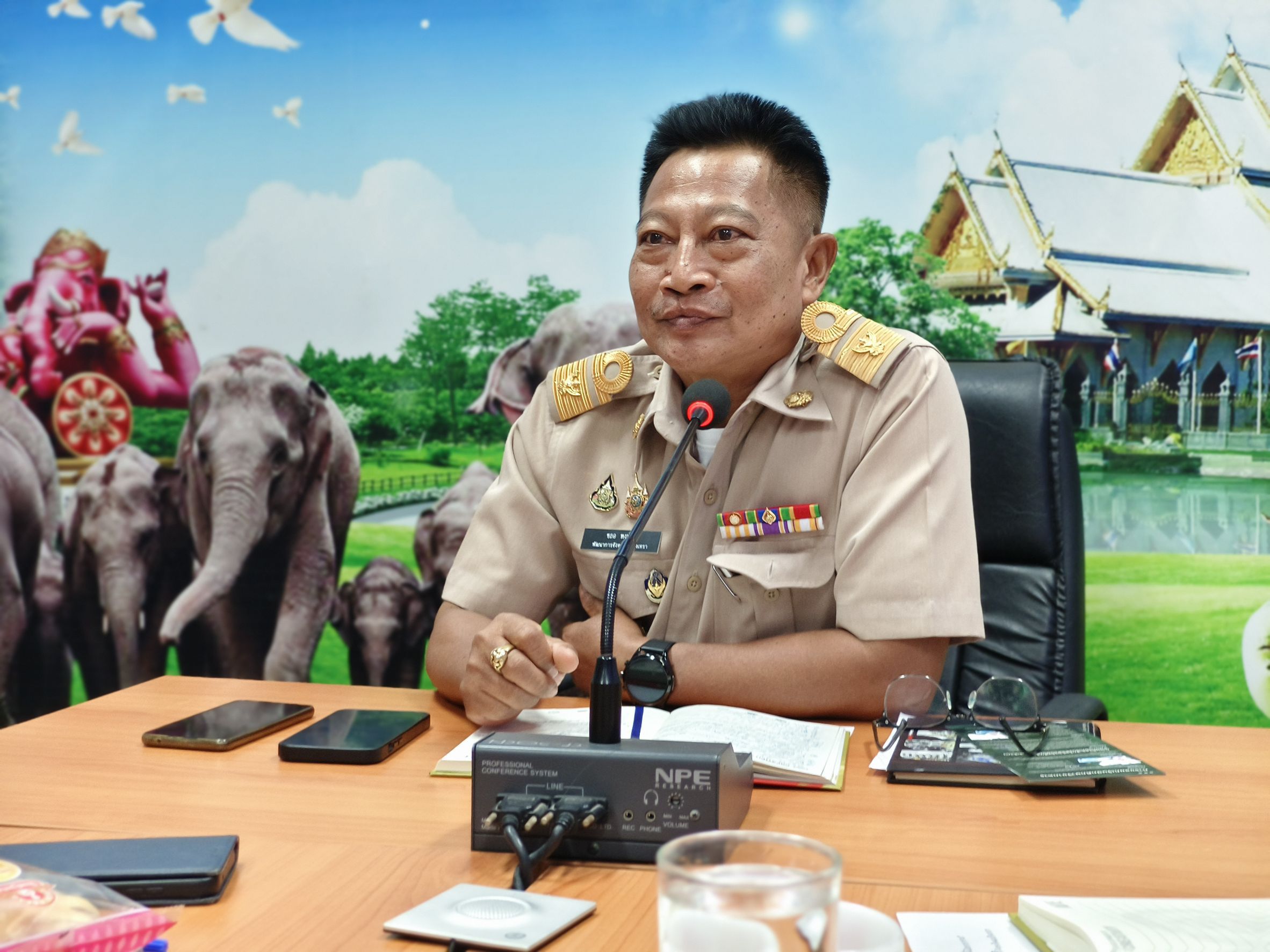 “Monday Talk!” การประชุมติดตามผลการดำเนินงาน พร้อมต้อนรับนักวิชาการพัฒนาชุมชนบรรจุใหม่ เข้ารายงานตัวต่อรองผู้ว่าราชการจังหวัดฉะเชิงเทรา