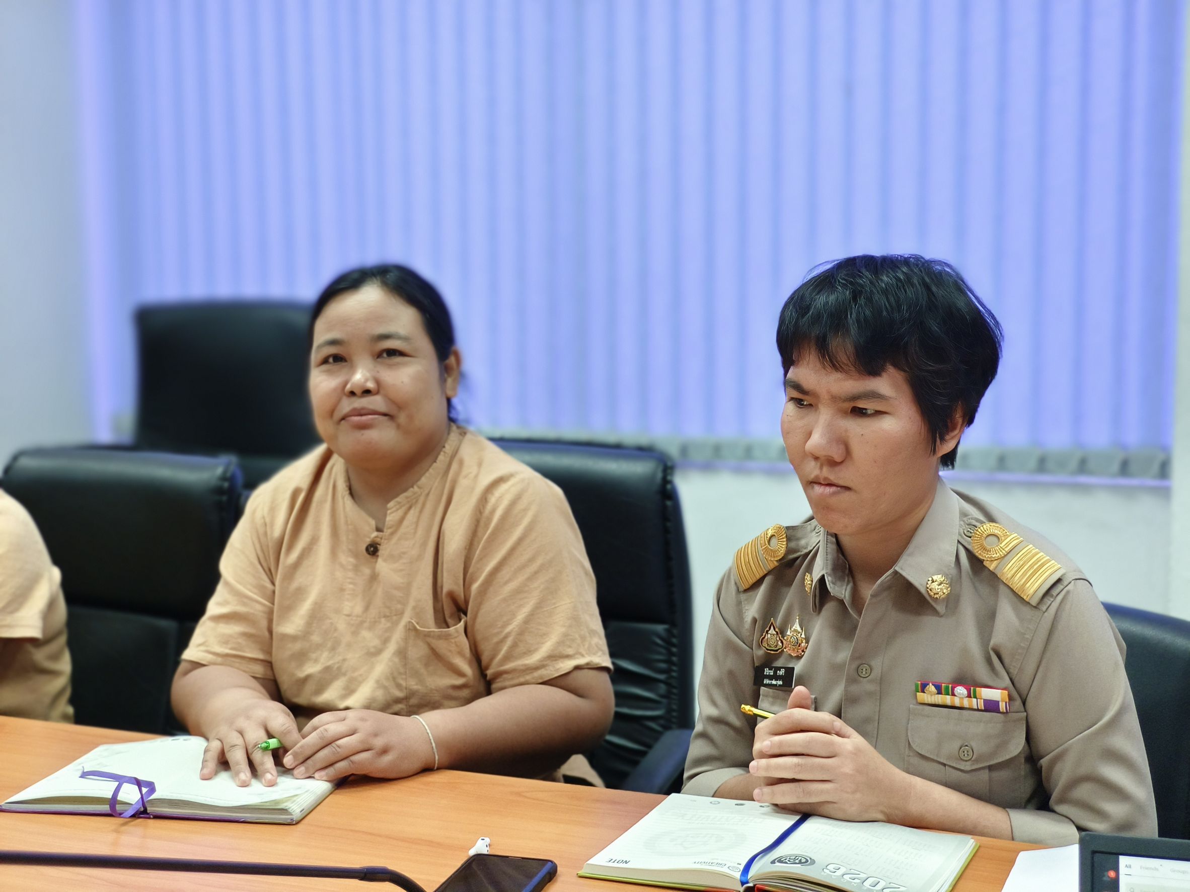 “Monday Talk!” การประชุมติดตามผลการดำเนินงาน พร้อมต้อนรับนักวิชาการพัฒนาชุมชนบรรจุใหม่ เข้ารายงานตัวต่อรองผู้ว่าราชการจังหวัดฉะเชิงเทรา