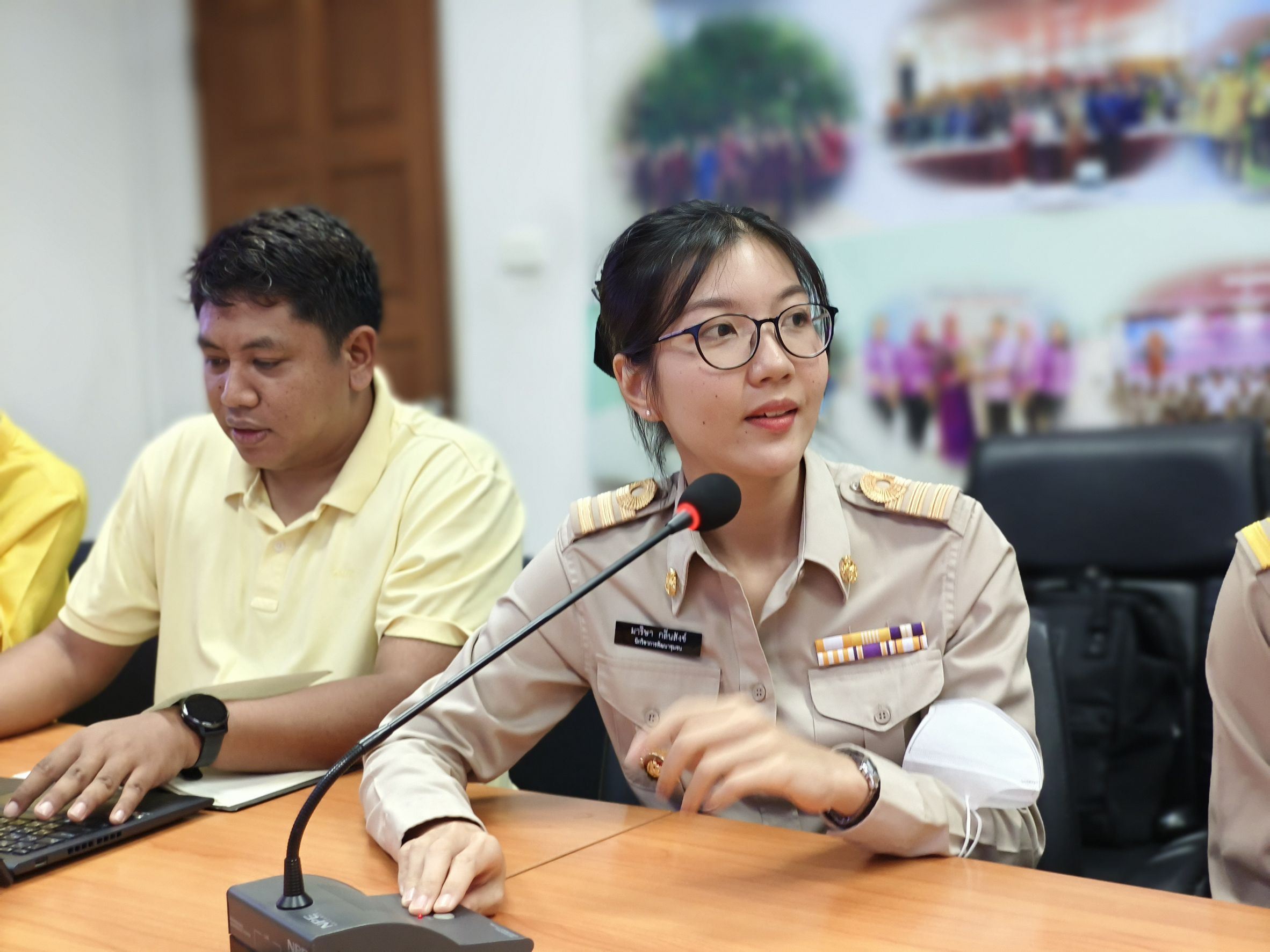 “Monday Talk!” การประชุมติดตามผลการดำเนินงาน พร้อมต้อนรับนักวิชาการพัฒนาชุมชนบรรจุใหม่ เข้ารายงานตัวต่อรองผู้ว่าราชการจังหวัดฉะเชิงเทรา