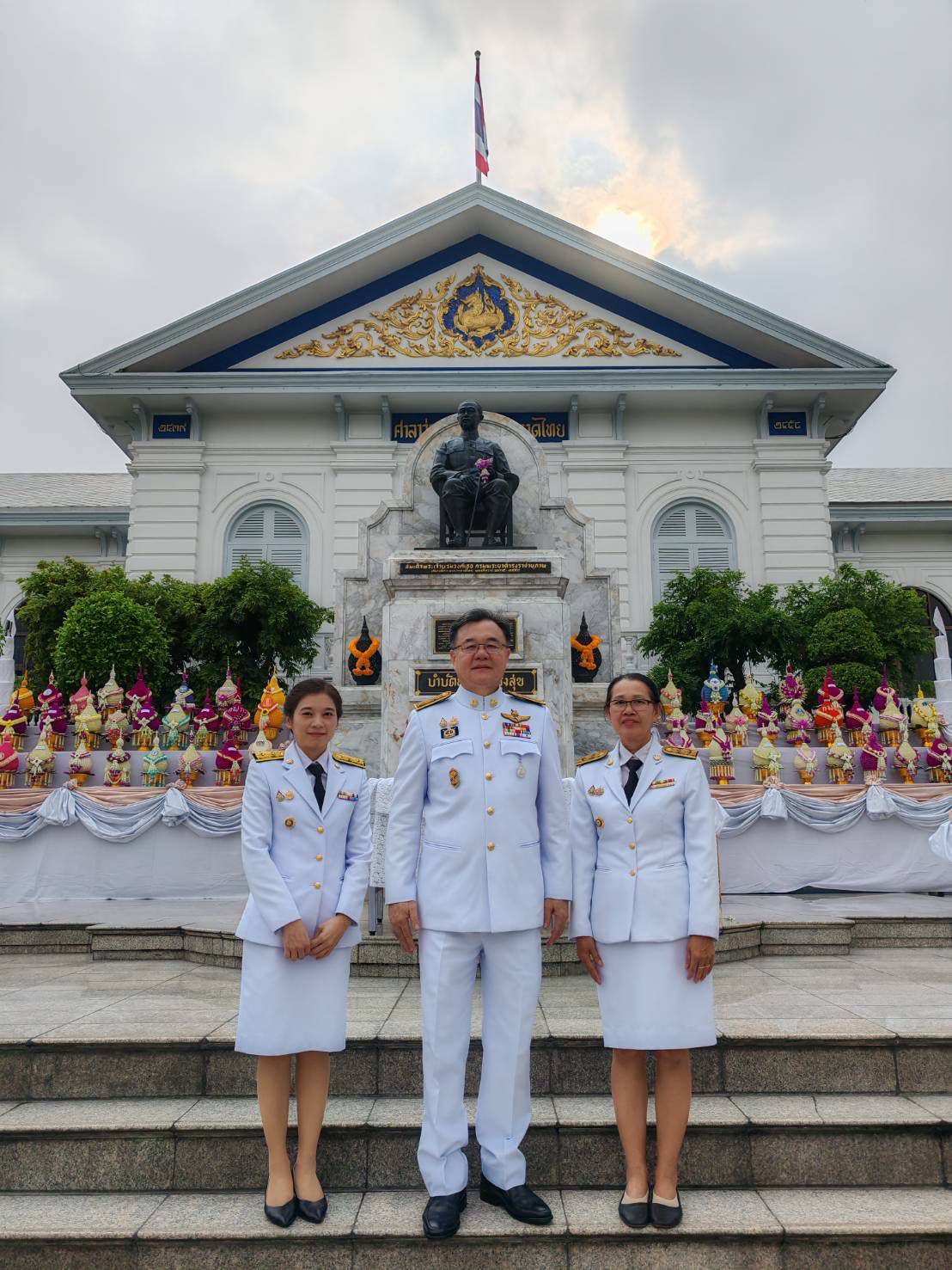 พช.ฉะเชิงเทรา ร่วมพิธีวันสถาปนากระทรวงมหาดไทยและทอดผ้าป่าสมทบกองทุนพัฒนาเด็กชนบท ประจำปี 2568
