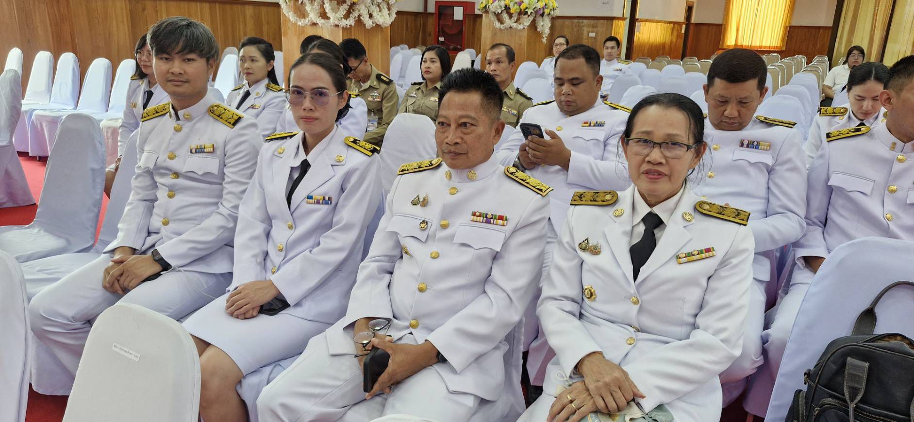 พช.แปดริ้ว ร่วมพิธีเจริญพระพุทธมนต์เฉลิมพระเกียรติ สมเด็จพระกนิษฐาธิราชเจ้า กรมสมเด็จพระเทพรัตนราชสุดาฯ สยามบรมราชกุมารี