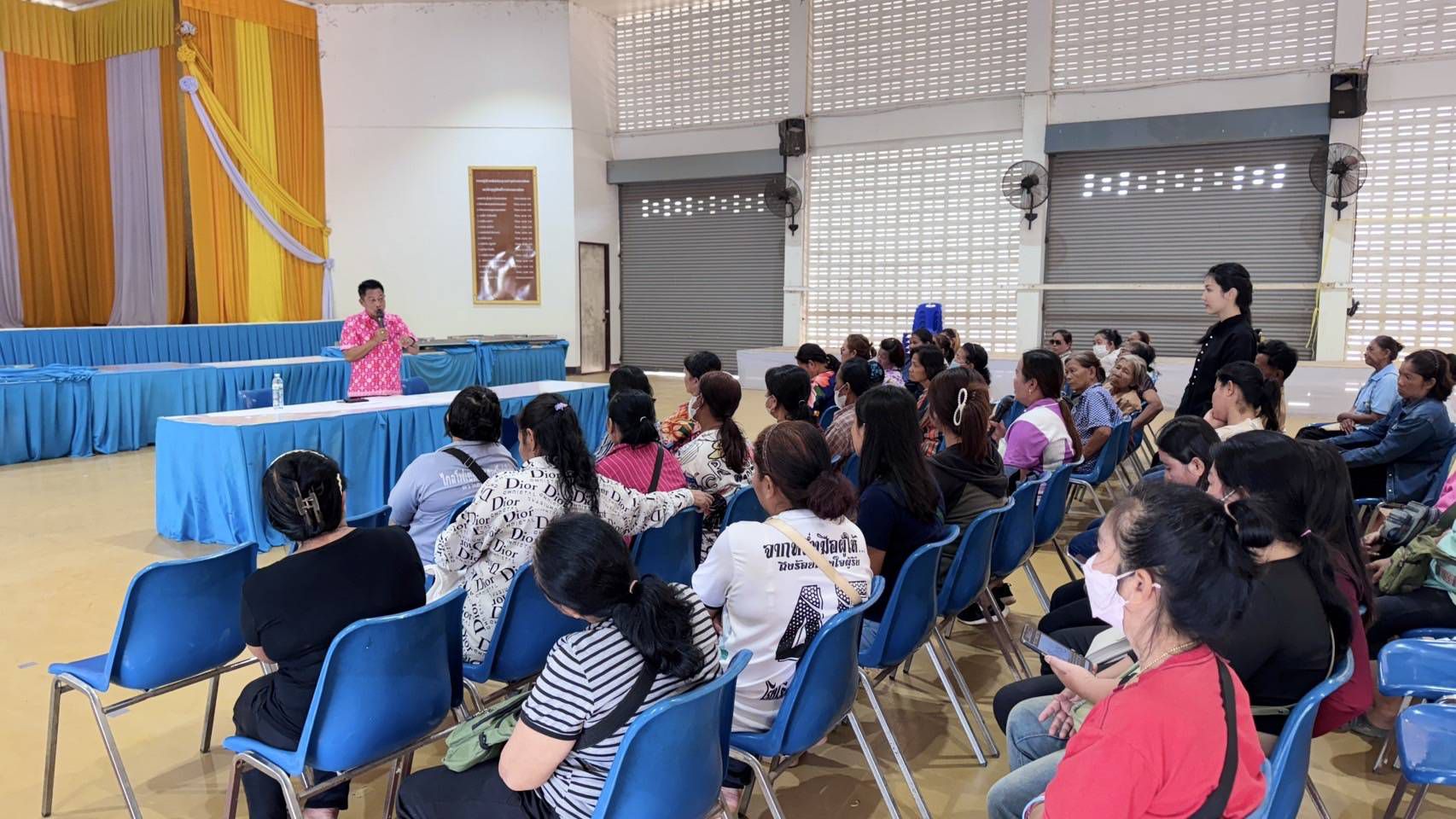 พช.แปดริ้ว ปูพรมติดตามหนี้! เสริมโอกาสใหม่แก่ลูกหนี้กองทุนพัฒนาบทบาทสตรี เดินหน้ากระบวนการไกล่เกลี่ยข้อพิพาท ครบทั้ง 11 อำเภอของฉะเชิงเทรา ⚖️✨