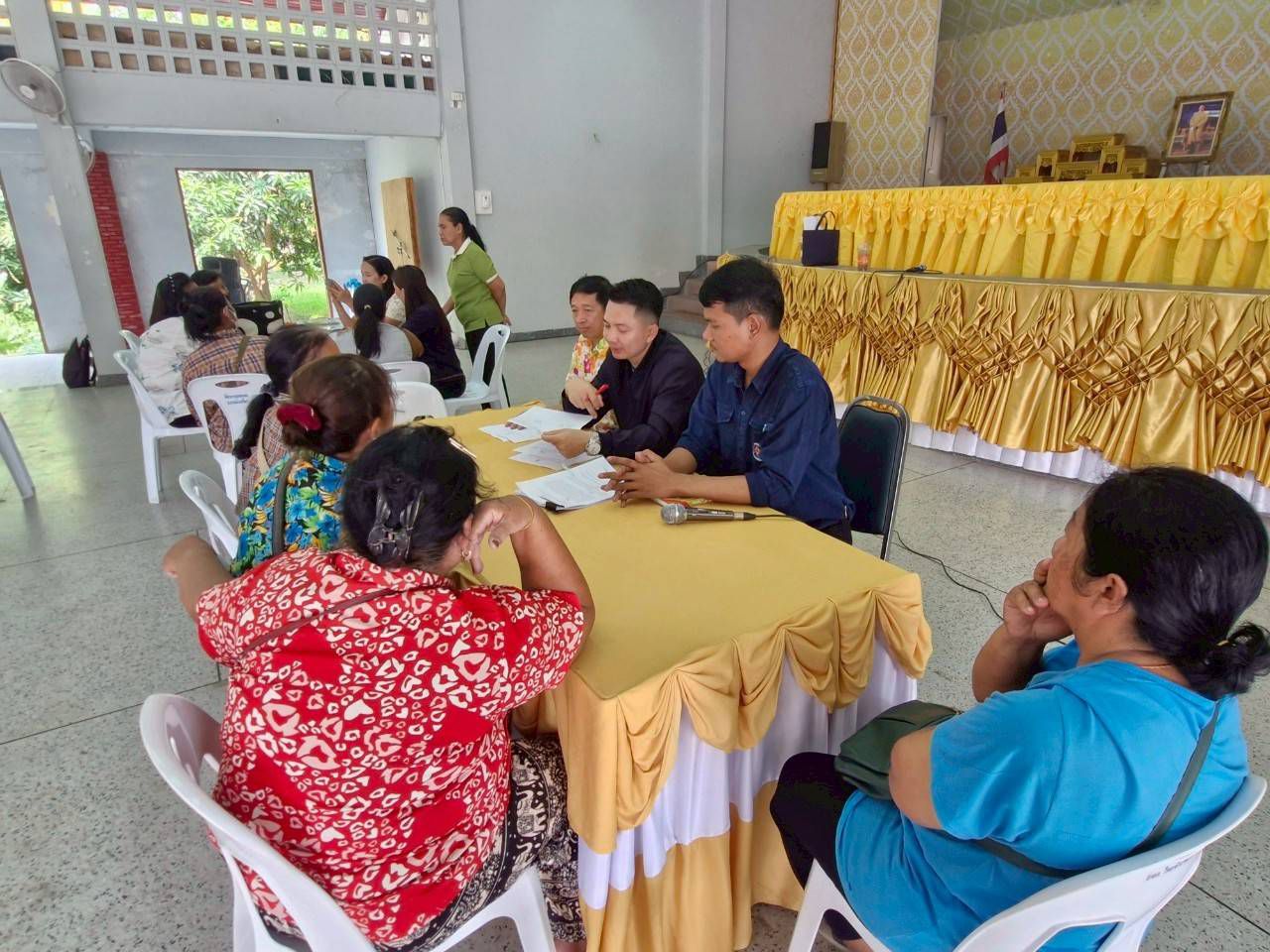 พช.แปดริ้ว ปูพรมติดตามหนี้! เสริมโอกาสใหม่แก่ลูกหนี้กองทุนพัฒนาบทบาทสตรี เดินหน้ากระบวนการไกล่เกลี่ยข้อพิพาท ครบทั้ง 11 อำเภอของฉะเชิงเทรา ⚖️✨