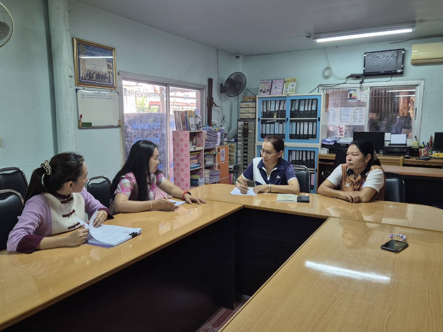 🥬พช.ฉะเชิงเทรา ติดตามการดำเนินงานตามโครงการ 9 : 10 ปฏิบัติบูชา “สืบสาน รักษา ต่อยอด” เพื่อพัฒนาชุมชน ณ บ้านปลายคลอง 18