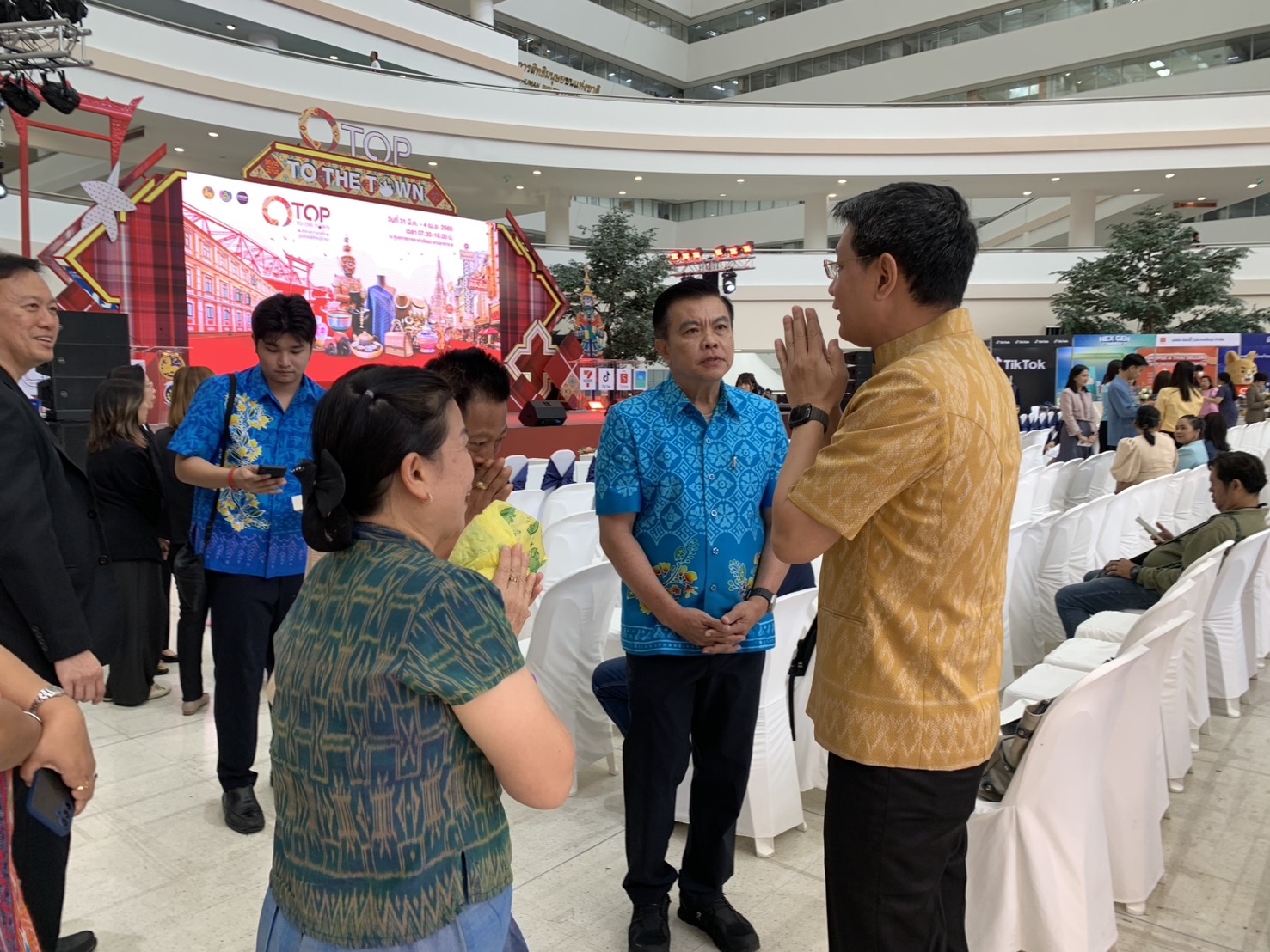 พช.ฉะเชิงเทรา ร่วมพิธีลงนามบันทึกข้อตกลงความร่วมมือในการขับเคลื่อนโครงการเพิ่มประสิทธิภาพการสร้างการรับรู้และขยายช่องทางการตลาดแก่ผลิตภัณฑ์ชุมชน OTOP อย่างยั่งยืน