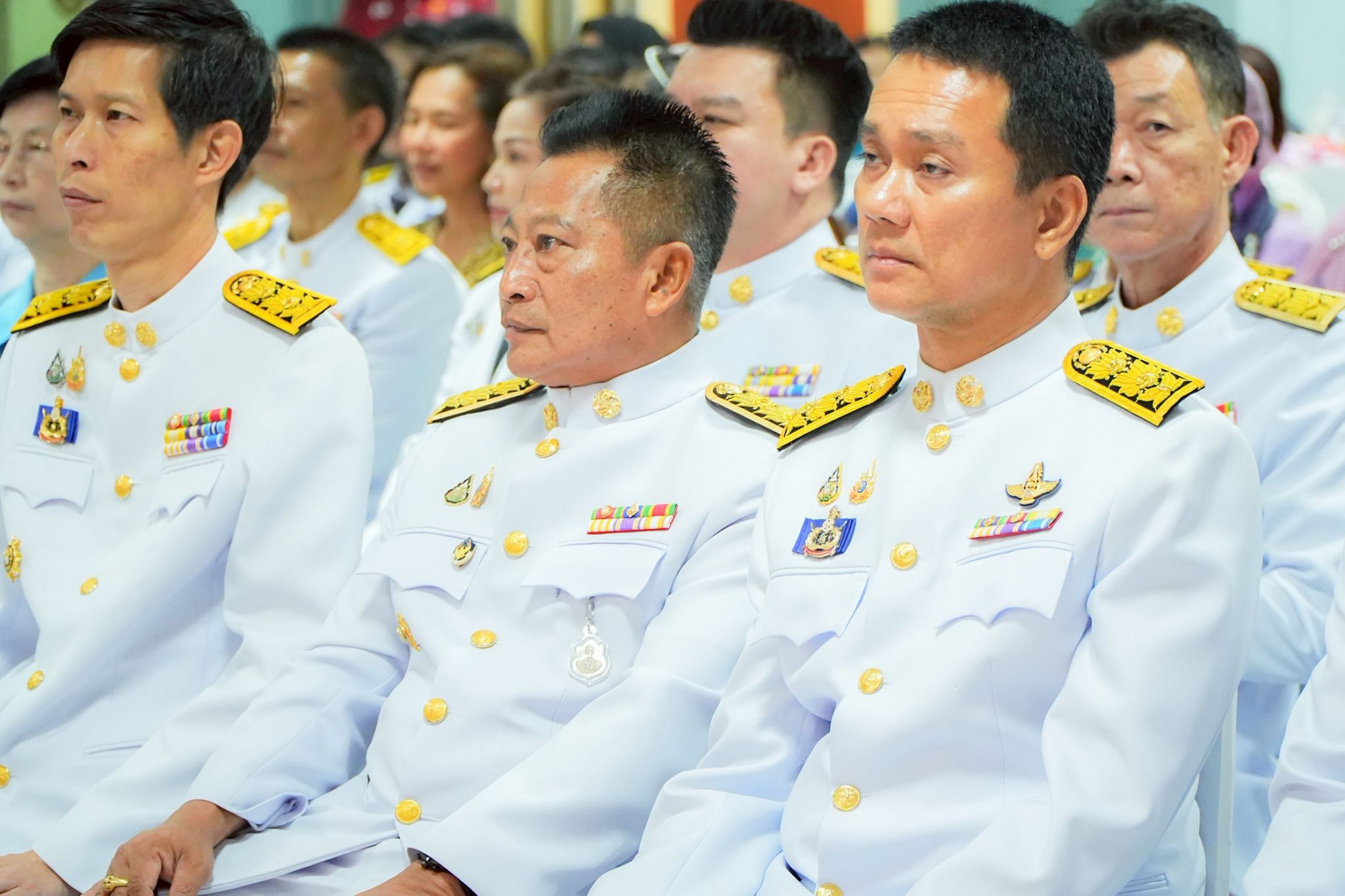 จังหวัดฉะเชิงเทราจัดพิธีมอบแบบลายผ้าพระราชทาน “ผ้าลายสิริราชพัสตราภรณ์“