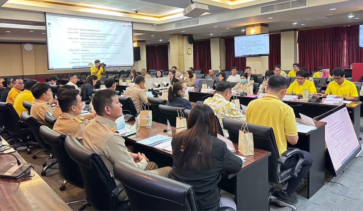 🎡พช.ฉะเชิงเทรา ร่วมประชุมคณะกรรมการปฏิรูปที่ดินจังหวัดฉะเชิงเทรา ครั้งที่ 2/2568