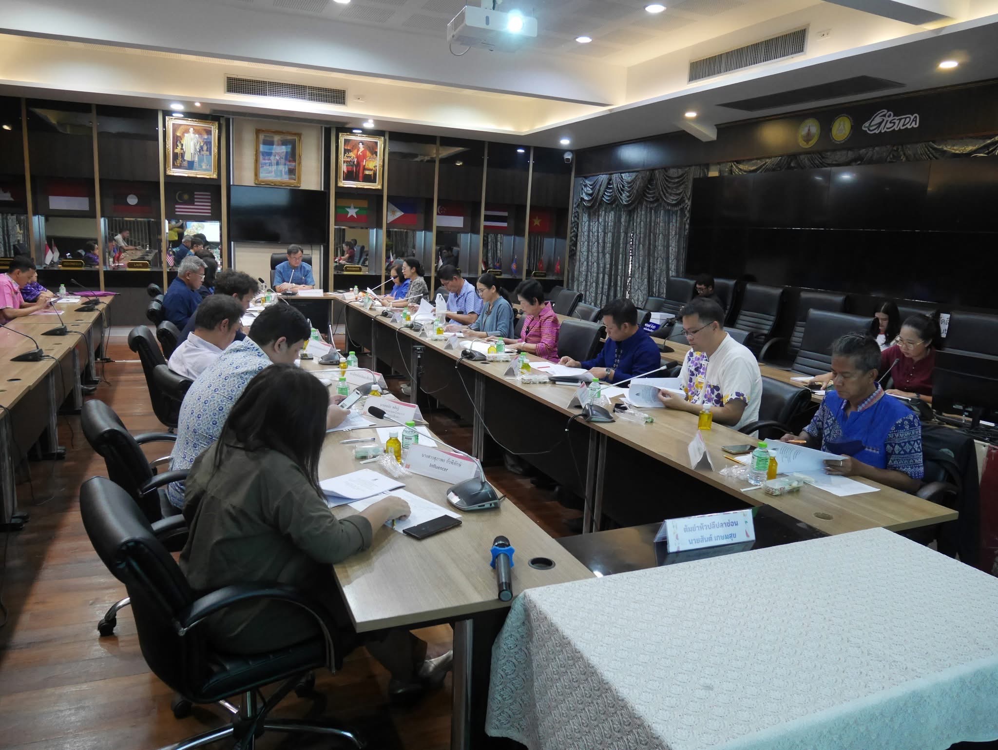 🎡พช.ฉะเชิงเทรา ร่วมประชุมคณะกรรมการคัดเลือกเมนูอาหารถิ่นของจังหวัดฉะเชิงเทรา โครงการส่งเสริมและพัฒนายกระดับอาหารถิ่น สู่มรดกทางวัฒนธรรมและอัตลักษณ์ความเป็นไทย (Thailand Best Local Food) “รสชาติที่หายไป The Lost Taste“ ประจำปีงบประมาณ พ.ศ.2568 จังหวัดฉะเชิงเทรา ครั้งที่ 1/2568