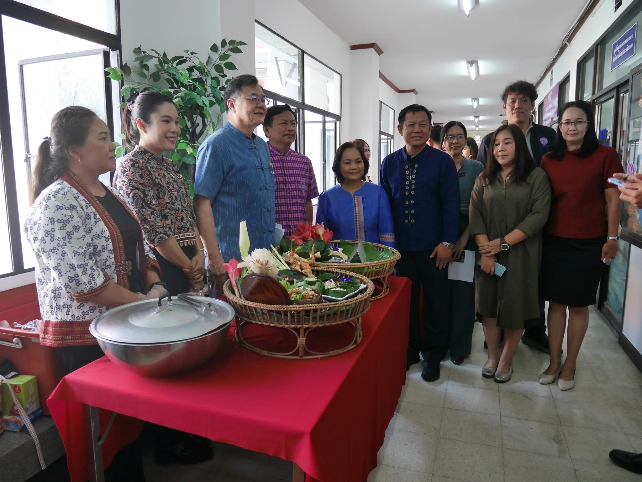 🎡พช.ฉะเชิงเทรา ร่วมประชุมคณะกรรมการคัดเลือกเมนูอาหารถิ่นของจังหวัดฉะเชิงเทรา โครงการส่งเสริมและพัฒนายกระดับอาหารถิ่น สู่มรดกทางวัฒนธรรมและอัตลักษณ์ความเป็นไทย (Thailand Best Local Food) “รสชาติที่หายไป The Lost Taste“ ประจำปีงบประมาณ พ.ศ.2568 จังหวัดฉะเชิงเทรา ครั้งที่ 1/2568