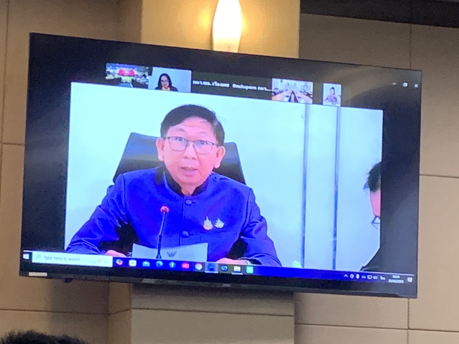 พช.ฉะเชิงเทรา ร่วมประชุมการตรวจราชการแบบบูรณาการของผู้ตรวจราชการสำนักนายกรัฐมนตรี และผู้ตรวจราชการกระทรวง ประจำปีงบประมาณ พ.ศ. 2568 รอบที่ 2