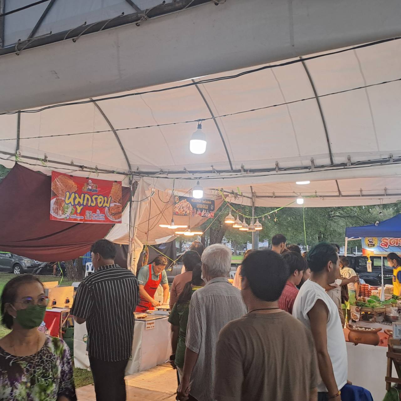 🛍️พช.ฉะเชิงเทรา เปิดกิจกรรมทดสอบตลาด “มหกรรมสินค้าชุมชน OTOP ของดี 8 ริ้ว” ตามโครงการส่งเสริมกระบวนการเครือข่ายองค์ความรู้  (Knowledge – Based OTOP : KBO) จังหวัด และโครงการพัฒนาผลิตภัณฑ์ OTOP กลุ่มปรับตัวสู่การพัฒนา (Quadrant D) ให้มีคุณภาพมาตรฐาน