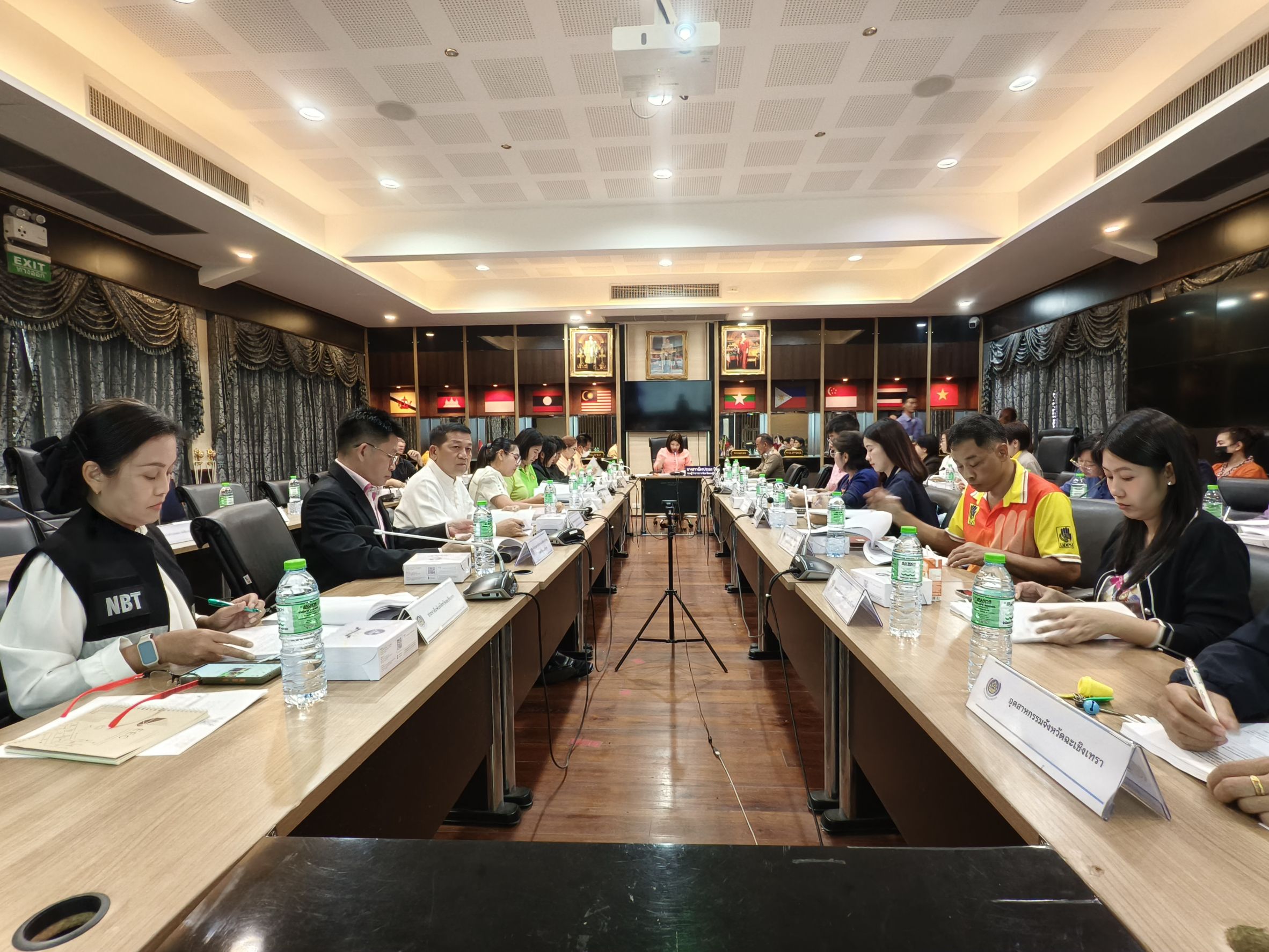 📰 พช.ฉะเชิงเทรา ประชุมคณะทำงานบริหารจัดเก็บข้อมูล จปฐ. และ กชช. 2ค ปี 2568 ขับเคลื่อนพัฒนาชุมชนด้วยข้อมูลคุณภาพ 📊📌