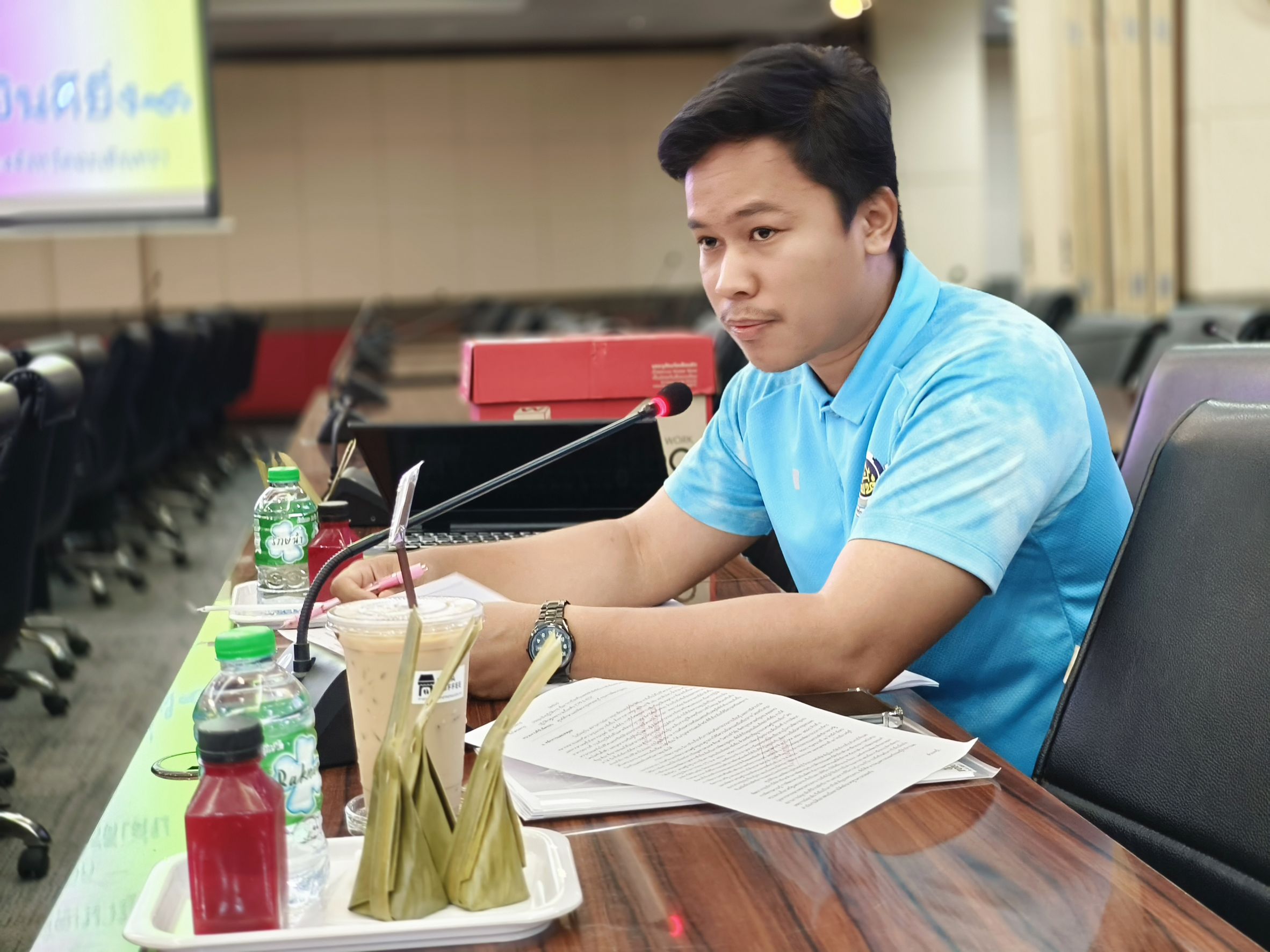 🌺 ศึกชิงเกียรติ! ฉะเชิงเทราเปิดเวทีต้อนรับคณะกรรมการคัดเลือกคนกองทุนสตรีดีเด่นระดับศูนย์ฯ โชว์ 3 ผลงานแชมป์ระดับจังหวัดอย่างภาคภูมิ 🎖️