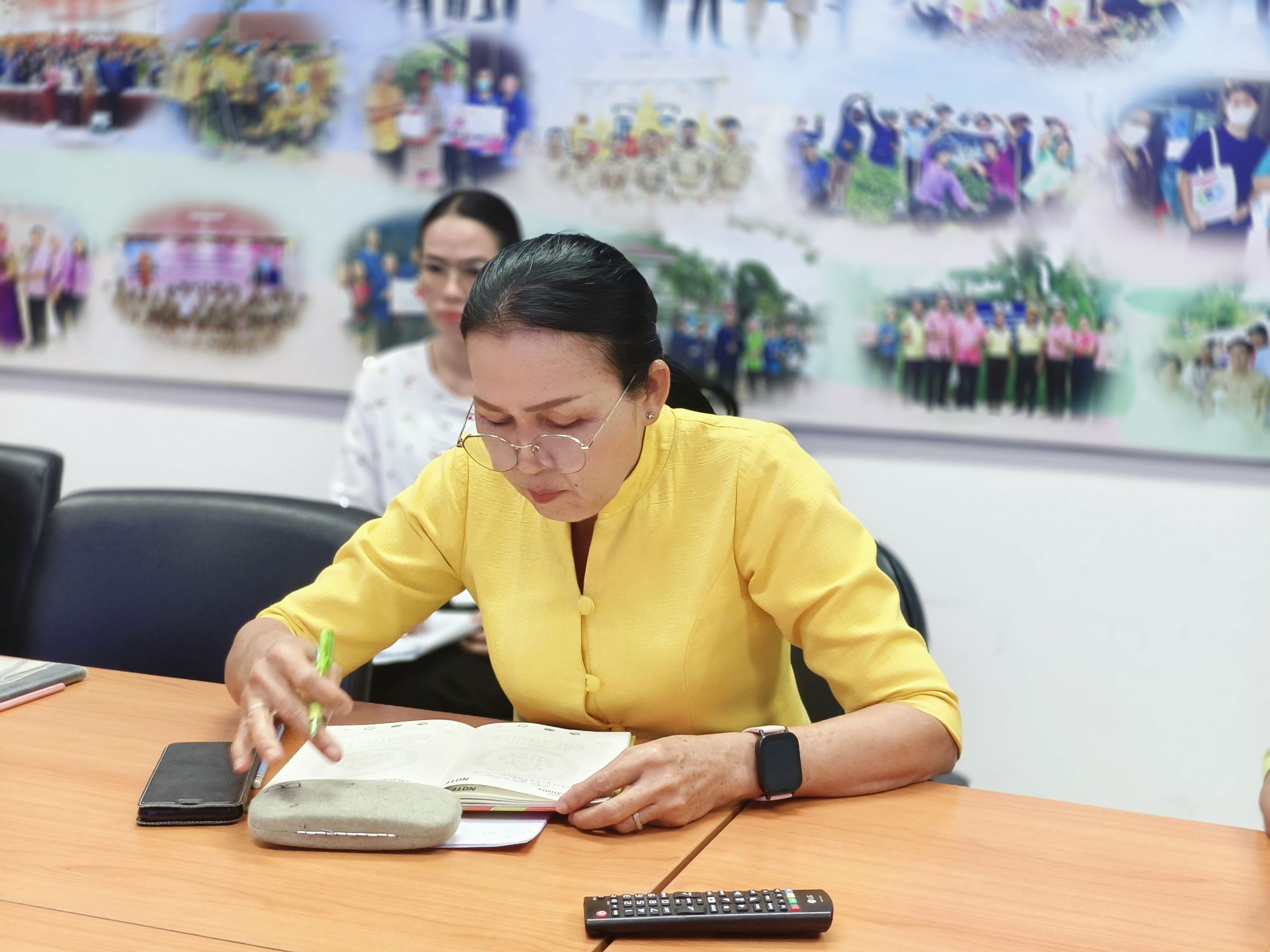 📰 “Today Talk!” พช.ฉะเชิงเทรา เร่งรัดการเบิกจ่ายงบฯ – เดินหน้าไกล่เกลี่ยหนี้กองทุนสตรี 💼💬