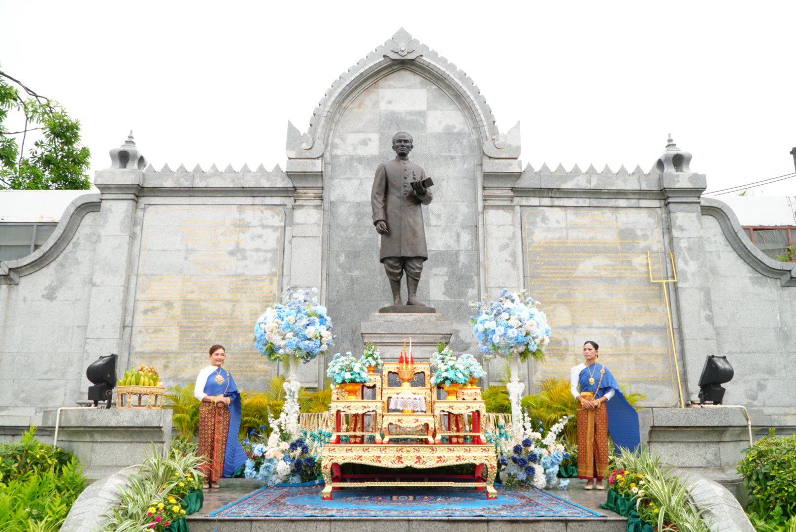 พช.ฉะเชิงเทรา ร่วมพิธีสักการะพระยาศรีสุนทรโวหาร (น้อย อาจารยางกูร) ประจำปี ๒๕๖๘ เทิดเกียรติปราชญ์ภาษาไทยผู้วางรากฐานการศึกษาของชาติ 🙏📚🇹🇭