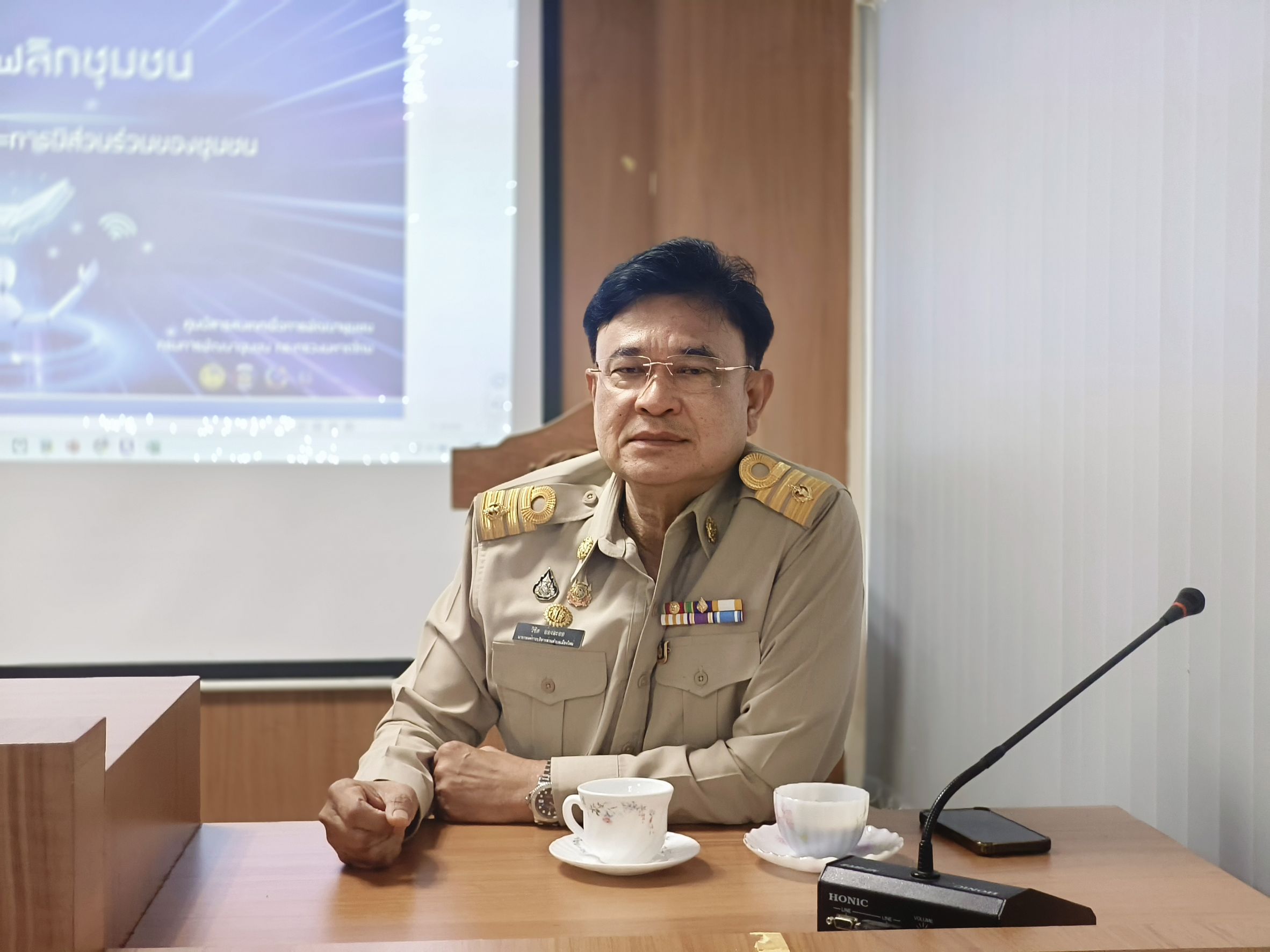 🌟 จังหวัดฉะเชิงเทรานำร่องการใช้งานระบบ CDD AI ผู้ช่วยพัฒนากร 🌐🤖