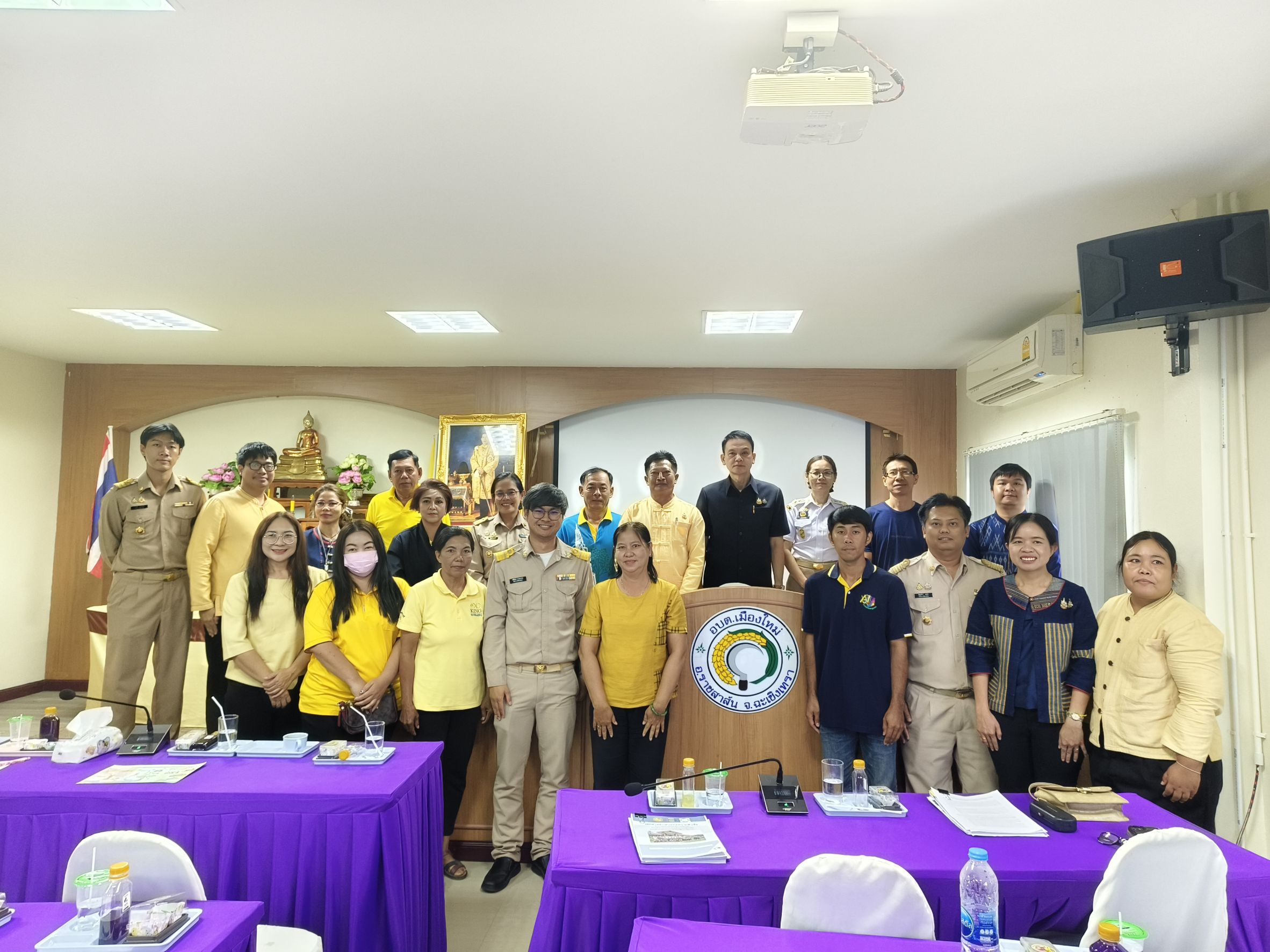 🌟 จังหวัดฉะเชิงเทรานำร่องการใช้งานระบบ CDD AI ผู้ช่วยพัฒนากร 🌐🤖