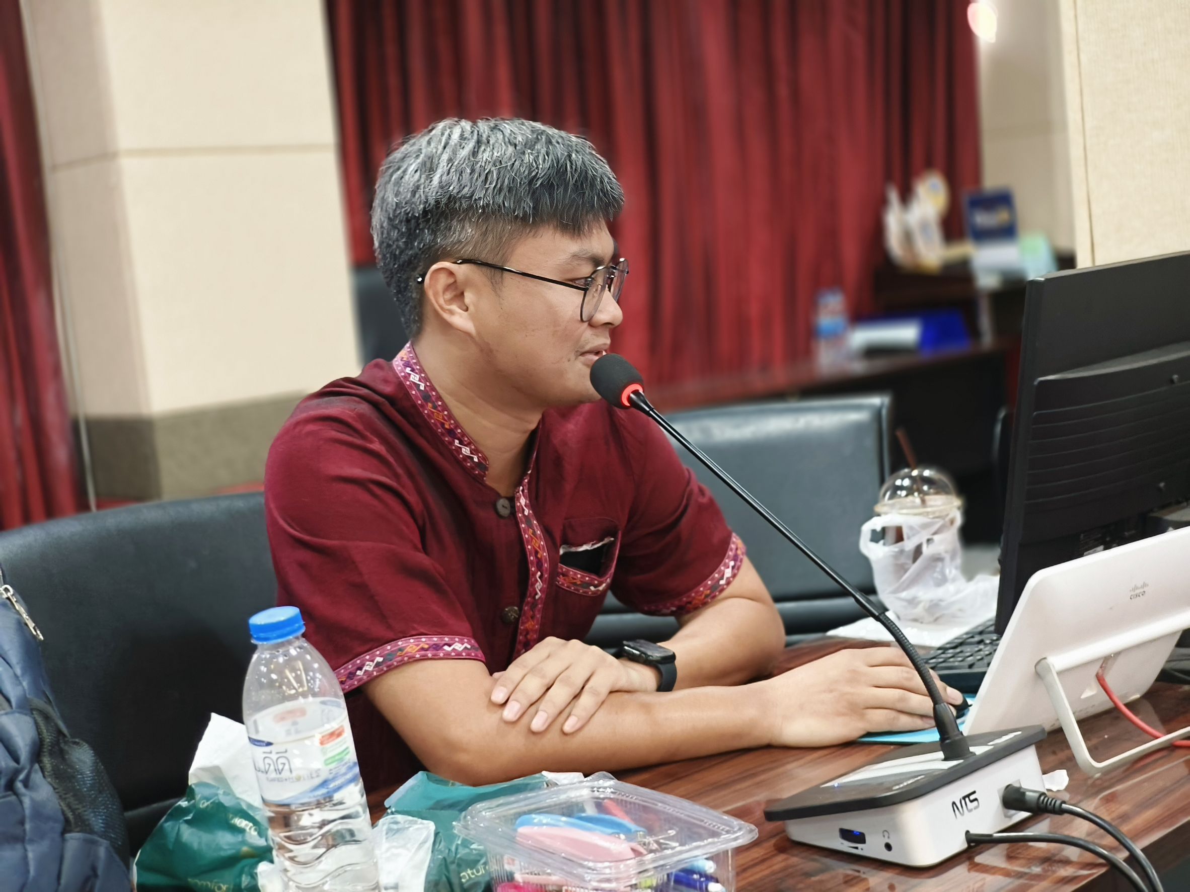 พช.แปดริ้ว ประชุมติดตามและประเมินผลทุนหมุนเวียนกองทุนพัฒนาบทบาทสตรี จังหวัดฉะเชิงเทรา ประจำปีงบประมาณ พ.ศ. ๒๕๖๘ 🧵💼