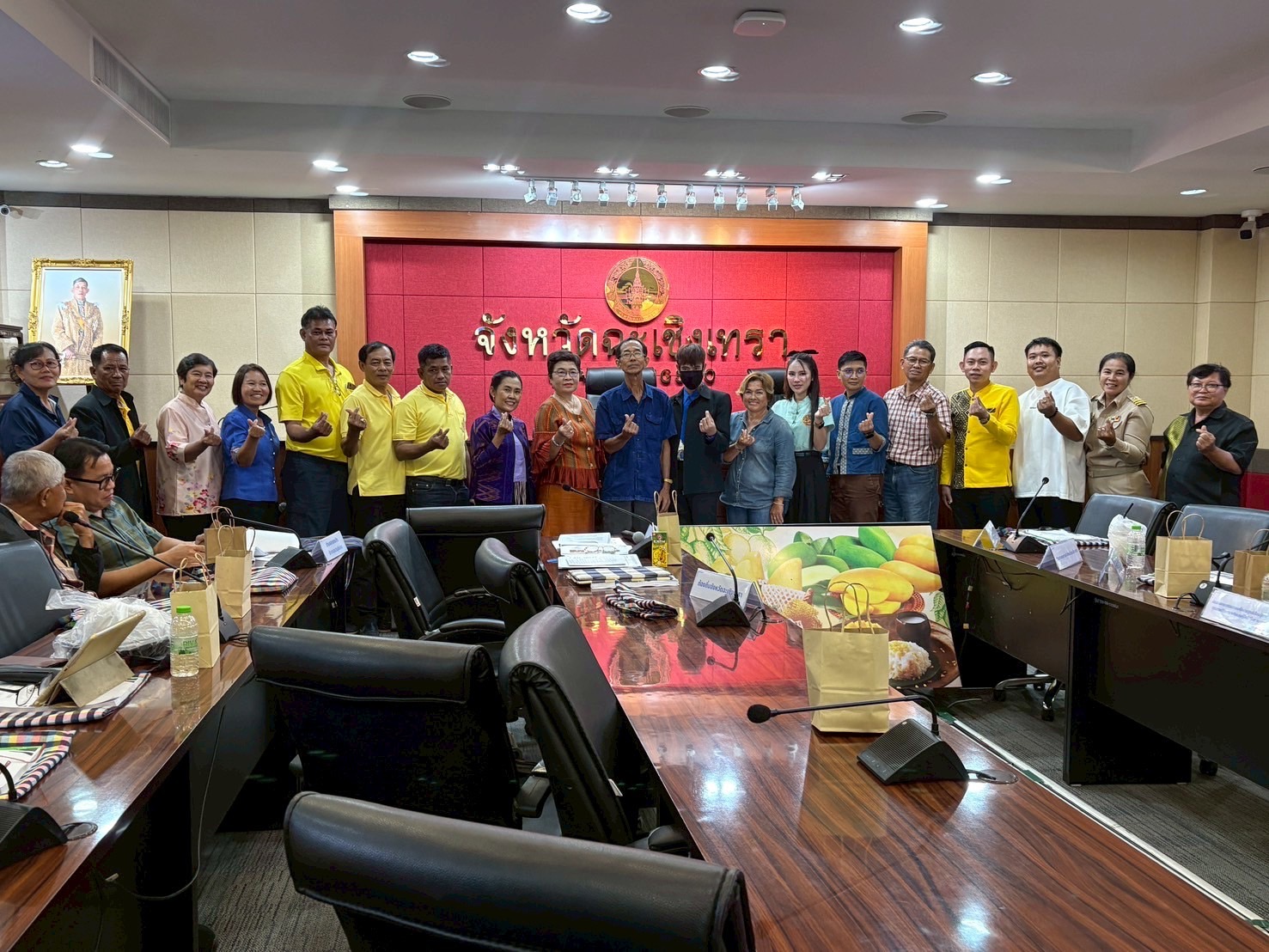 ปลัดจังหวัดฉะเชิงเทรา เปิดโครงการ “สร้างเครือข่ายผู้นำการเปลี่ยนแปลง” แนะ “อินฟลูเอนเซอร์ชุมชน” ขับเคลื่อนการพัฒนา