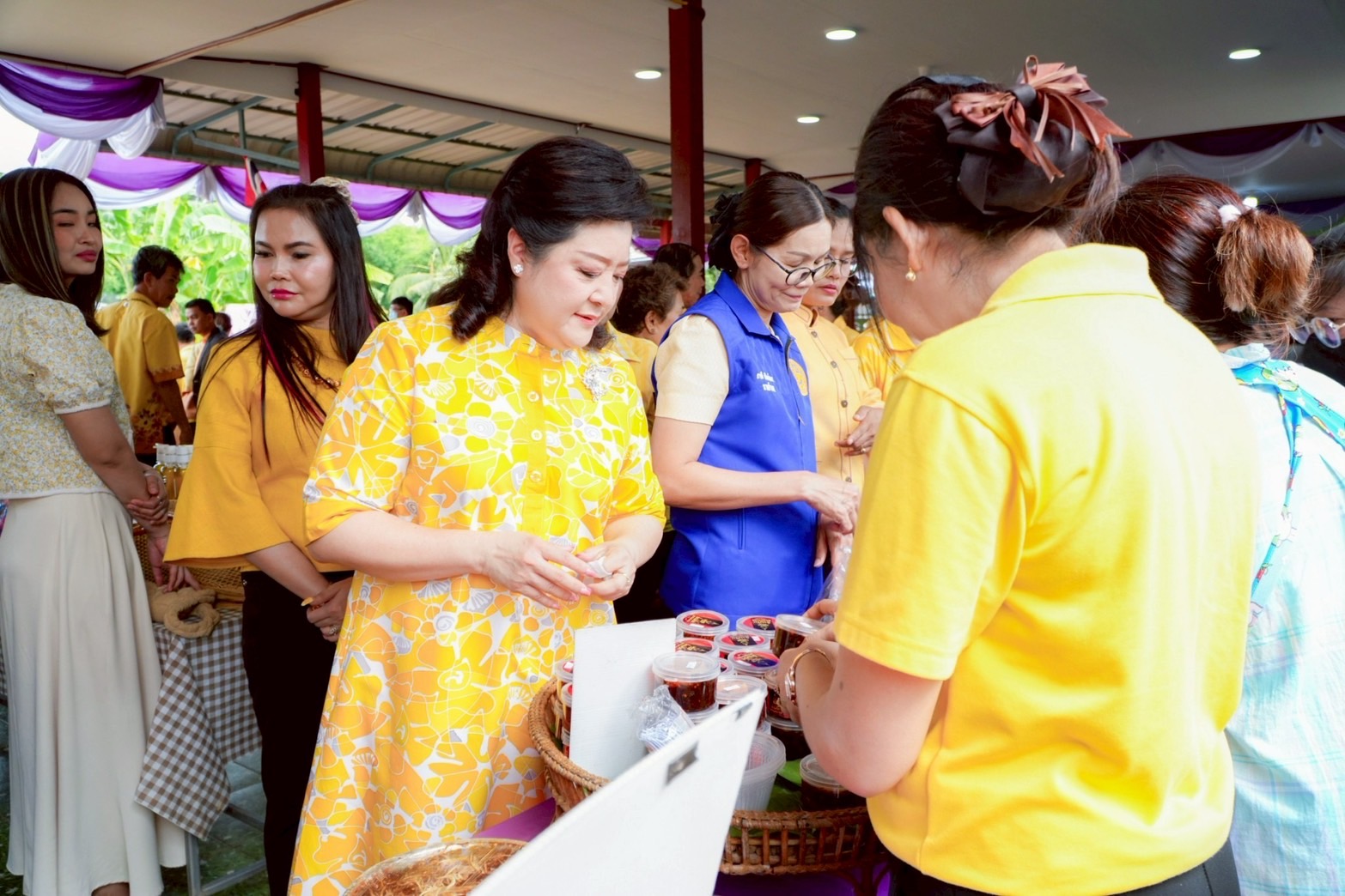 🪴พช. ฉะเชิงเทรา ดำเนินโครงการส่งเสริมกิจกรรมทางนี้มีผล ผู้คนรักกัน