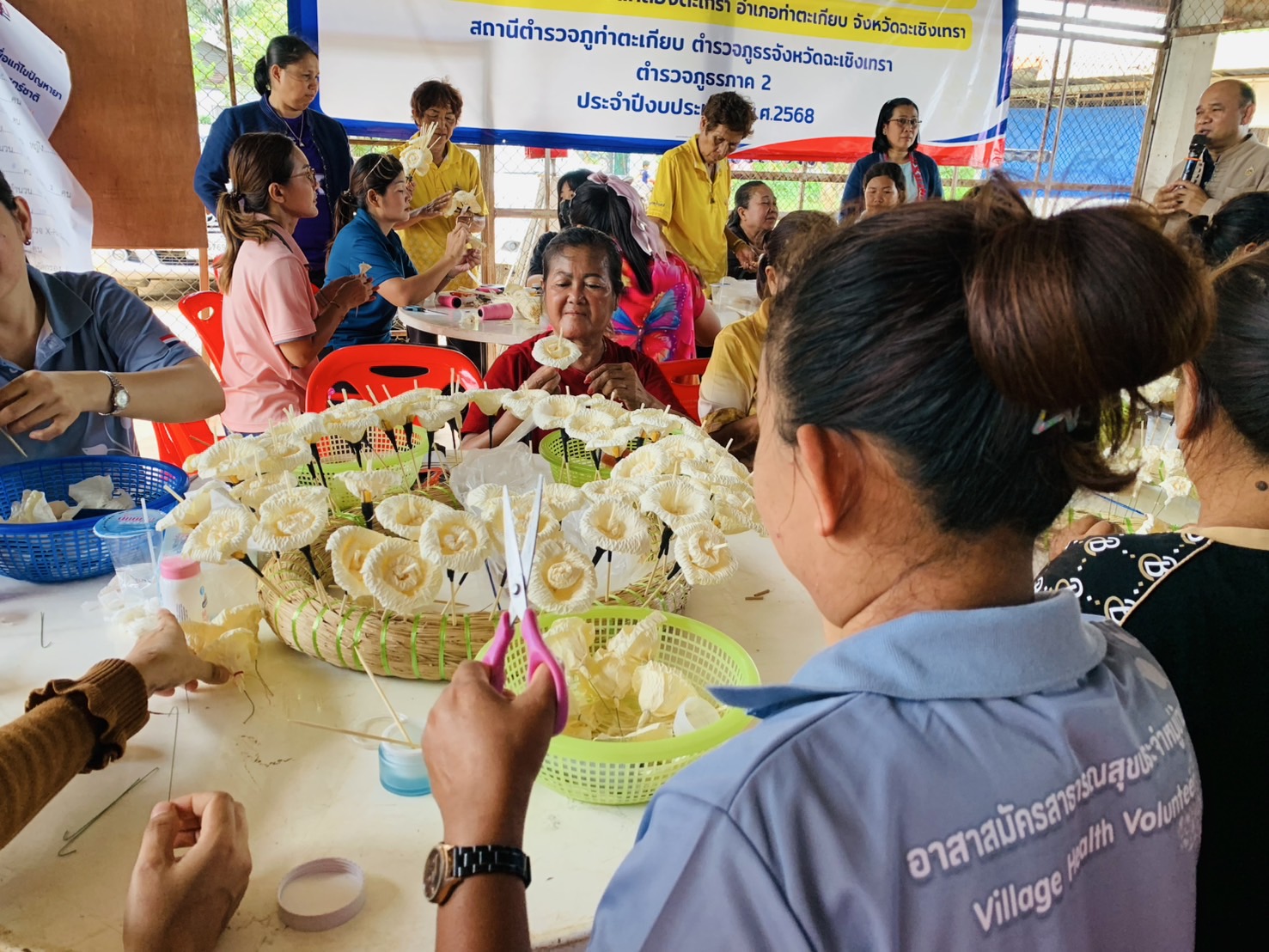 🐘🌳 พช.ฉะเชิงเทรา  ติดตามและสนับสนุนโครงการส่งเสริมอาชีพคนรักษ์ช้างจังหวัดฉะเชิงเทรา พื้นที่อำเภอท่าตะเกียบ