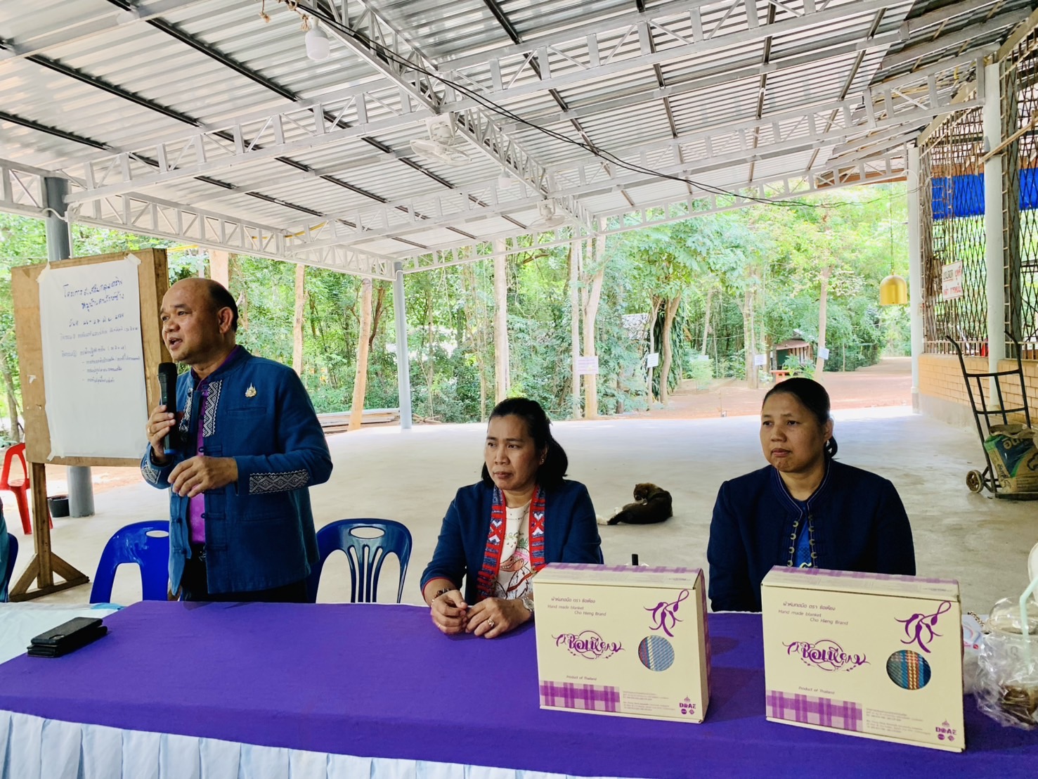 🐘พช.ฉะเชิงเทรา  สนับสนุนการดำเนินโครงการส่งเสริมกลุ่มอาชีพหมู่บ้านคนรักษ์ช้างจังหวัดฉะเชิงเทรา ณ อำเภอสนามชัยเขต