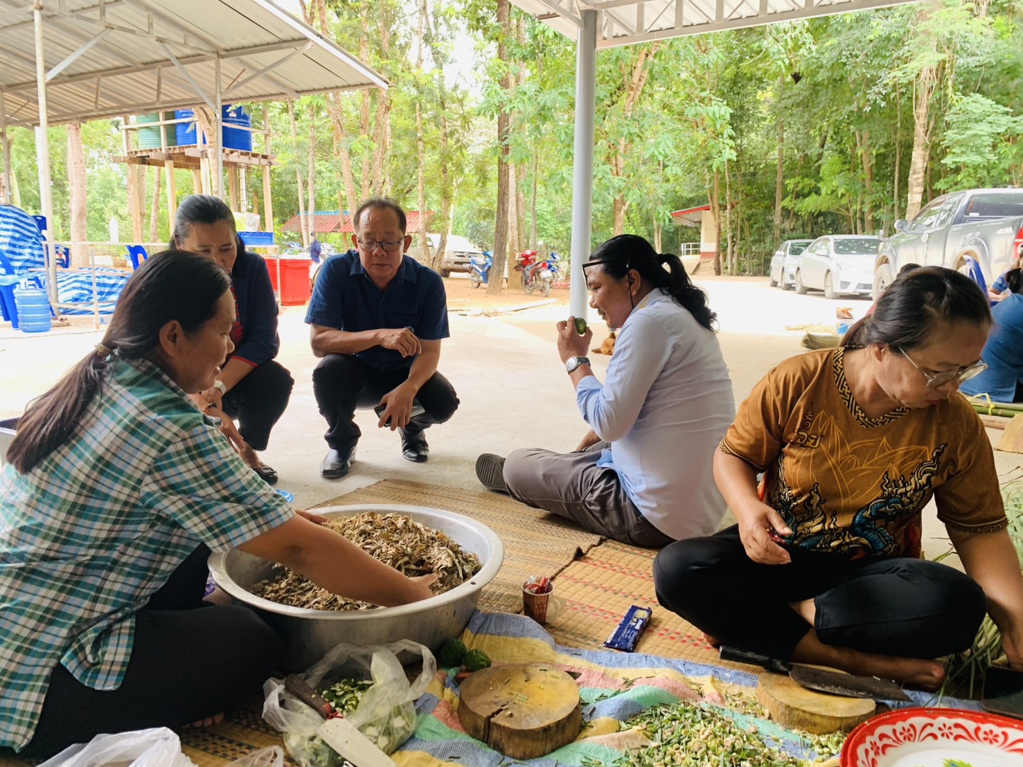 🐘พช.ฉะเชิงเทรา  สนับสนุนการดำเนินโครงการส่งเสริมกลุ่มอาชีพหมู่บ้านคนรักษ์ช้างจังหวัดฉะเชิงเทรา ณ อำเภอสนามชัยเขต