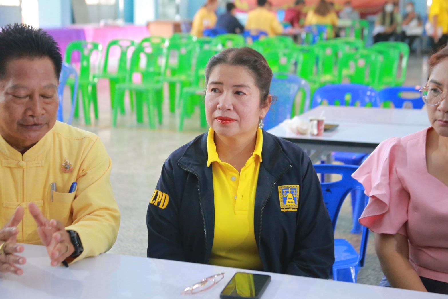 ฉะเชิงเทราร่วมแรง ลดหนี้สตรี! เปิดวงไกล่เกลี่ย ยกระดับคุณภาพชีวิตอย่างเป็นรูปธรรม 💪📉