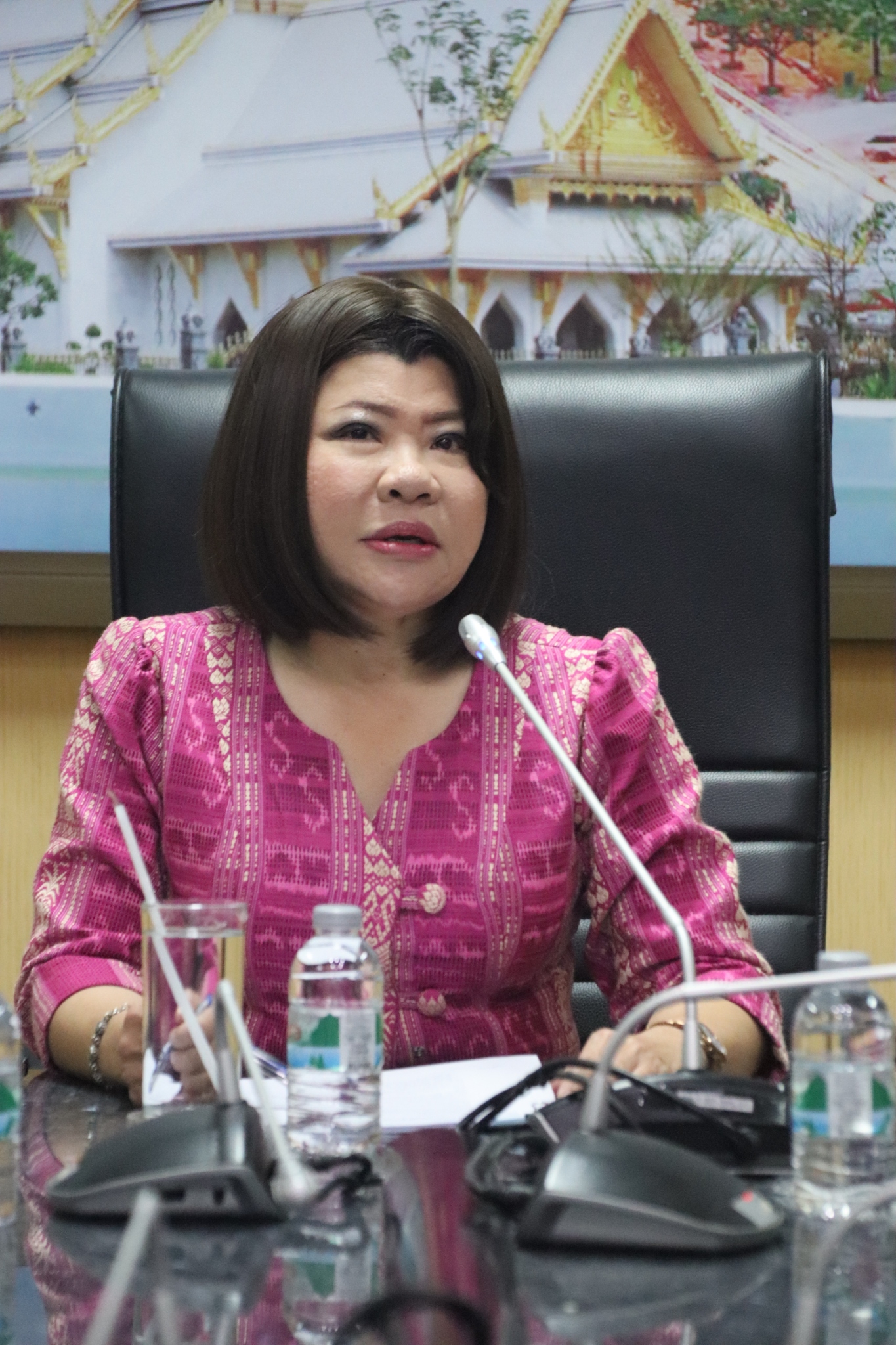 📰 พช.ฉะเชิงเทรา ร่วมประชุมคณะอนุกรรมการบริหารงานกองทุน TO BE NUMBER ONE จังหวัดฉะเชิงเทรา ครั้งที่ 1/2568 🧠✨