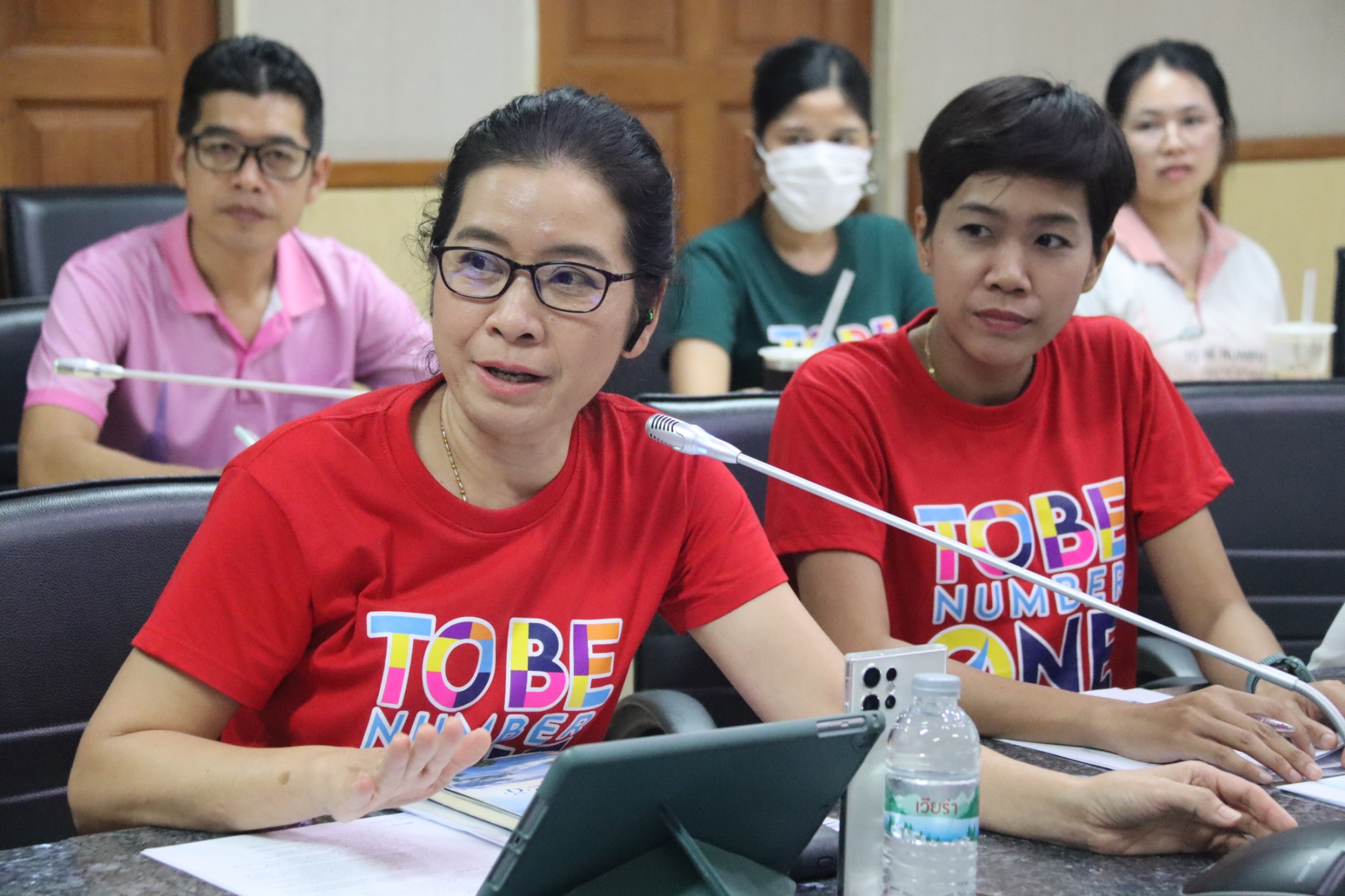 📰 พช.ฉะเชิงเทรา ร่วมประชุมคณะอนุกรรมการบริหารงานกองทุน TO BE NUMBER ONE จังหวัดฉะเชิงเทรา ครั้งที่ 1/2568 🧠✨