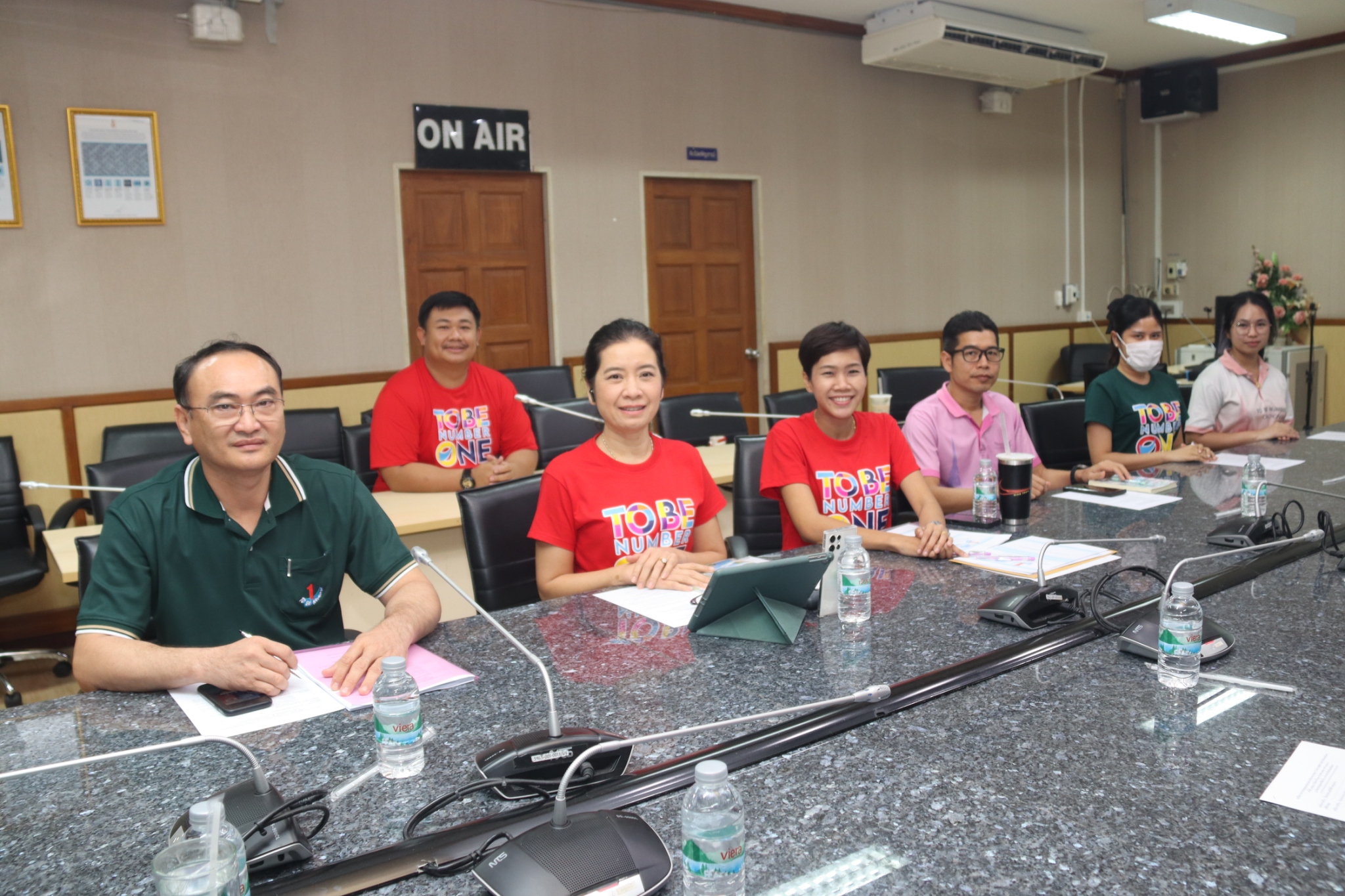 📰 พช.ฉะเชิงเทรา ร่วมประชุมคณะอนุกรรมการบริหารงานกองทุน TO BE NUMBER ONE จังหวัดฉะเชิงเทรา ครั้งที่ 1/2568 🧠✨