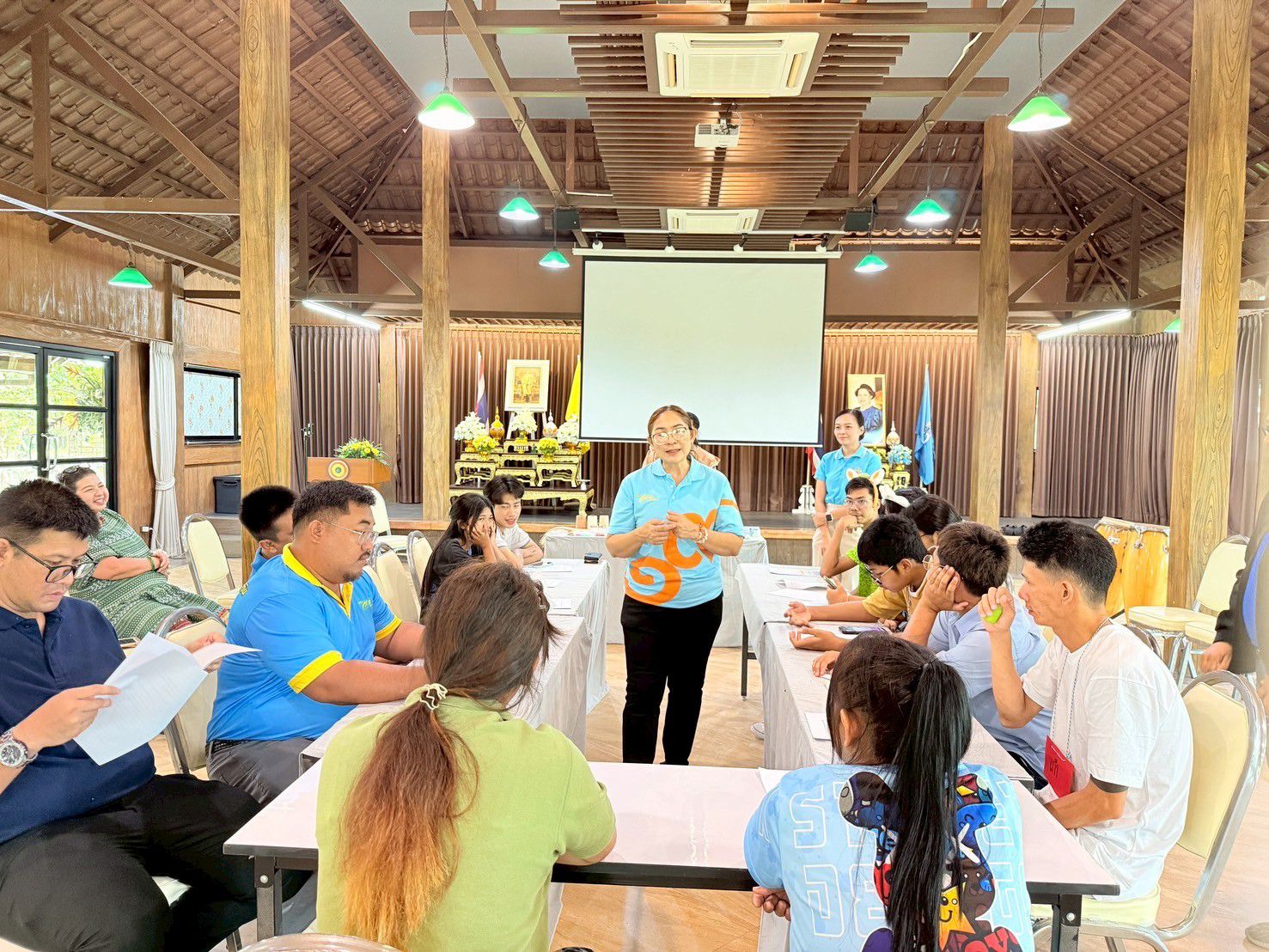 🌱 “โอกาสแห่งการเริ่มต้นใหม่” วันที่สองของโครงการส่งเสริมสัมมาชีพชุมชนฯ เต็มไปด้วยพลังใจและความรู้สู่การเปลี่ยนแปลง