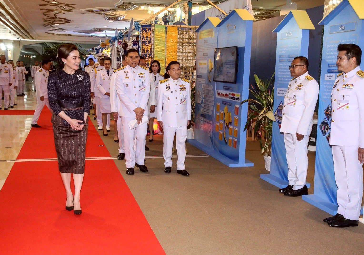 พช.ฉะเชิงเทรา นำต้นกล้ากองทุนแม่ของแผ่นดิน เข้าร่วมรับพระราชทานเงินขวัญถุง และเฝ้ารับเสด็จสมเด็จพระนางเจ้าฯ พระบรมราชินี ในงานมหกรรมกองทุนแม่ของแผ่นดิน ปี 2568