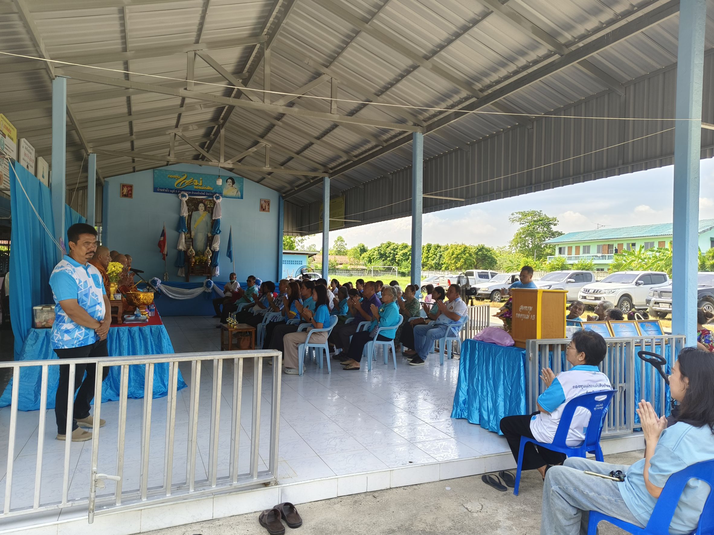 พช.ฉะเชิงเทรา ร่วมกองทุนแม่ของแผ่นดินบ้านท่าถั่ว จัดทำบุญวันแม่แห่งชาติ