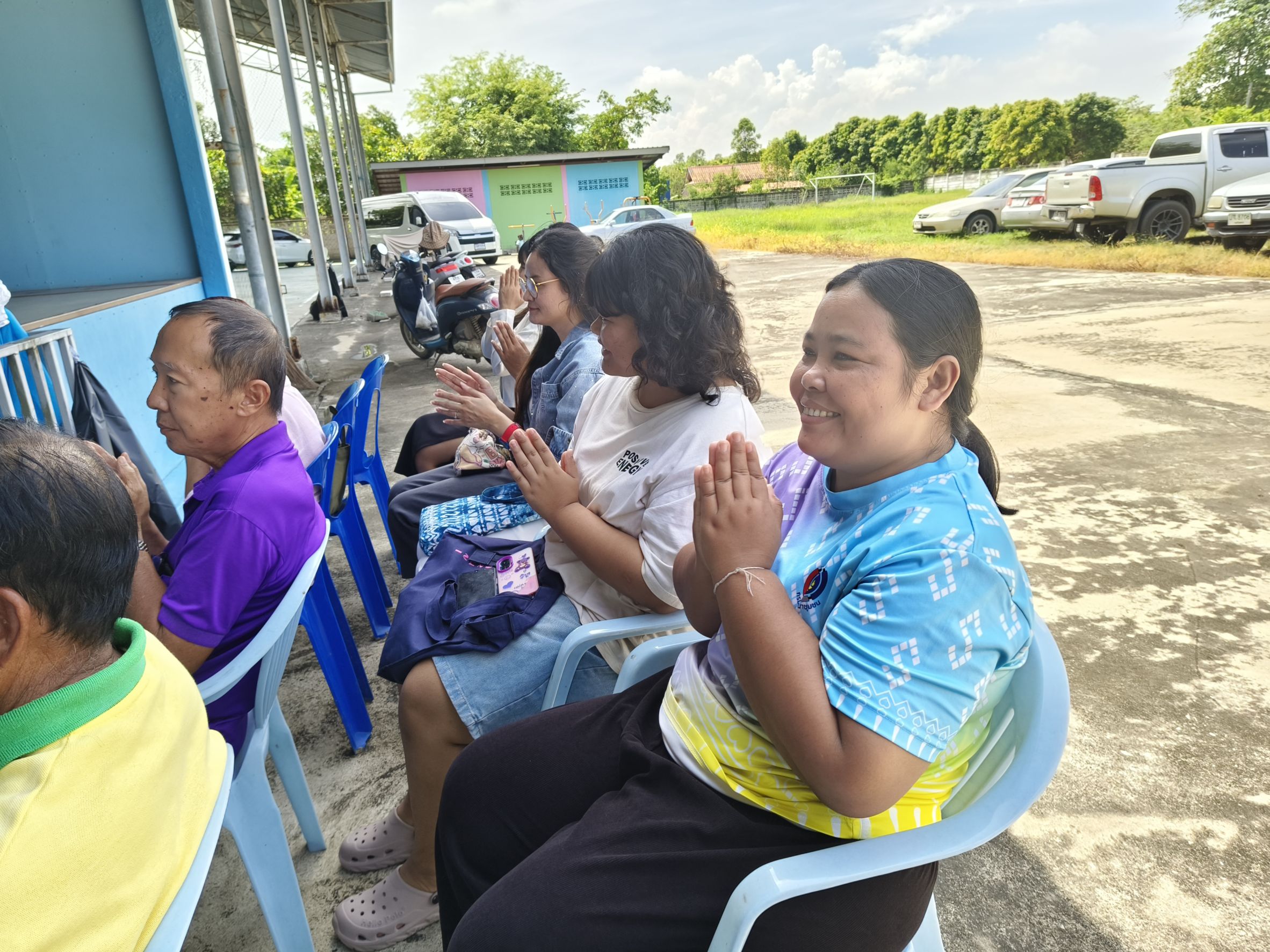 พช.ฉะเชิงเทรา ร่วมกองทุนแม่ของแผ่นดินบ้านท่าถั่ว จัดทำบุญวันแม่แห่งชาติ