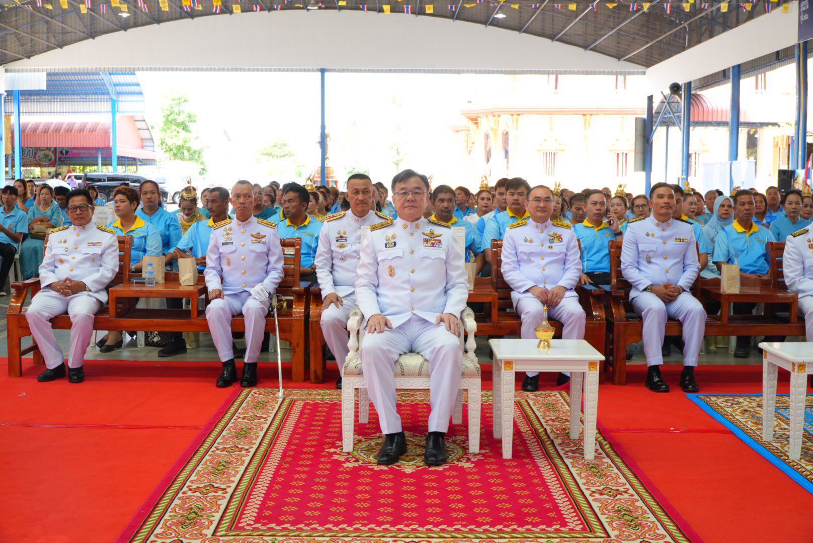 พช.ฉะเชิงเทราจัดพิธีมอบเงินพระราชทานขวัญถุงกองทุนแม่ของแผ่นดิน แก่ 13 หมู่บ้านต้นกล้า สืบสานพระราชปณิธานสู่ชุมชน