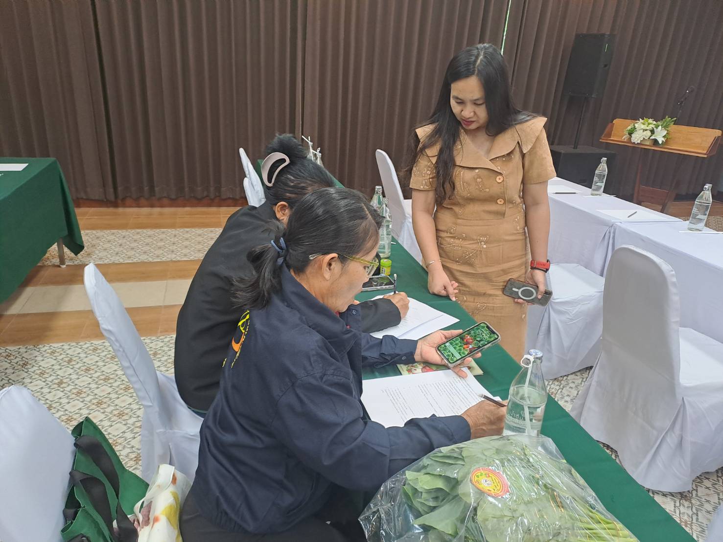 จังหวัดฉะเชิงเทรา ดำเนินการโครงการส่งเสริมการสร้างรายได้จากกิจการอาหารปลอดภัย