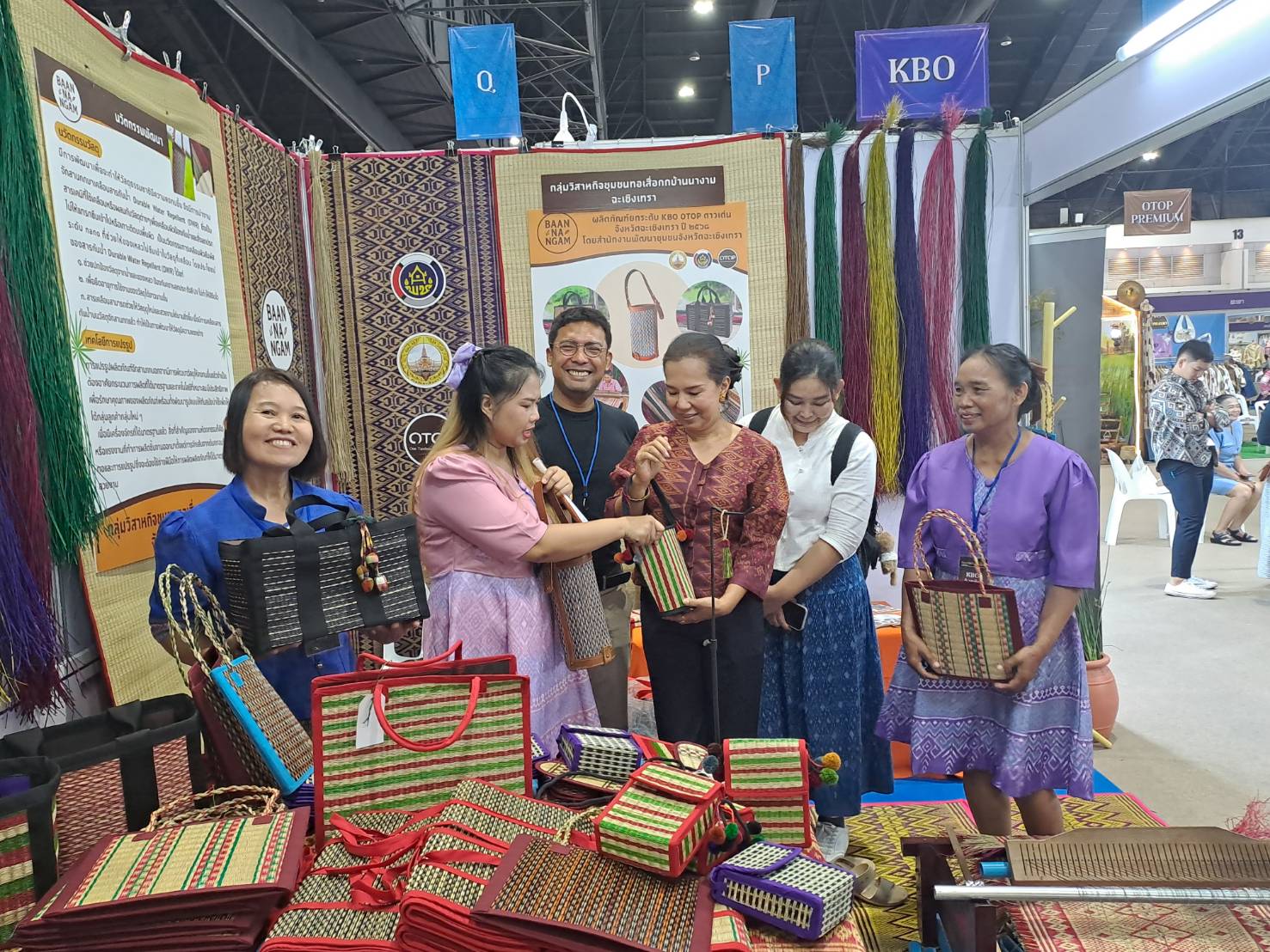 พช.ฉะเชิงเทรา ร่วมกิจกรรมประกวดและเผยแพร่ผลการดำเนินงานเครือข่ายองค์ความรู้ (Knowledge – Based : KBO) จังหวัด