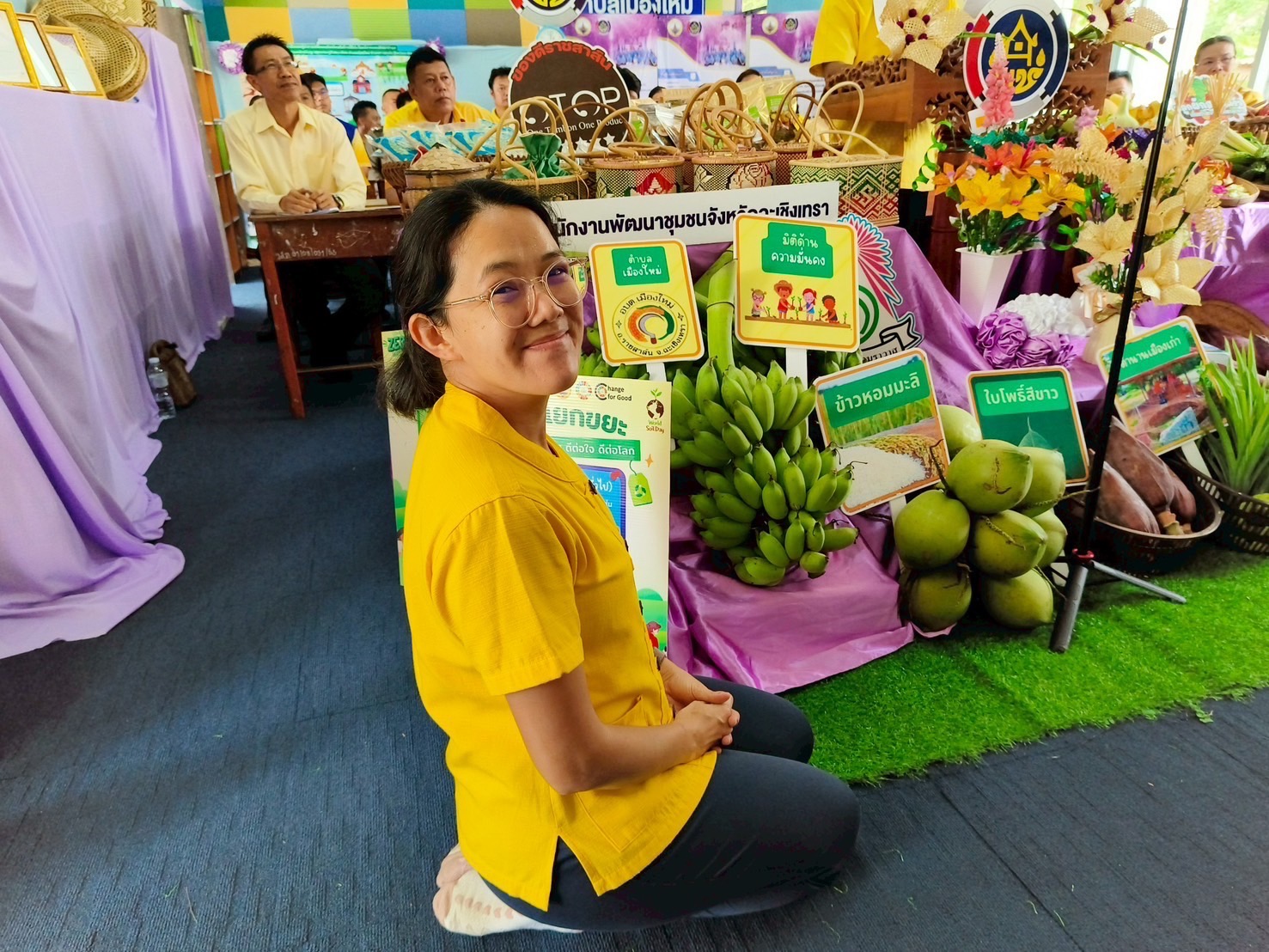 ผู้นำการเปลี่ยนแปลงตำบลเมืองใหม่ ฉะเชิงเทรา โชว์ผลสำเร็จบนเวทีระดับประเทศ ณ โรงเรียนวัดแสนภุมราวาส มหกรรม “ตำบลเข้มแข็งตามหลักเศรษฐกิจพอเพียง”