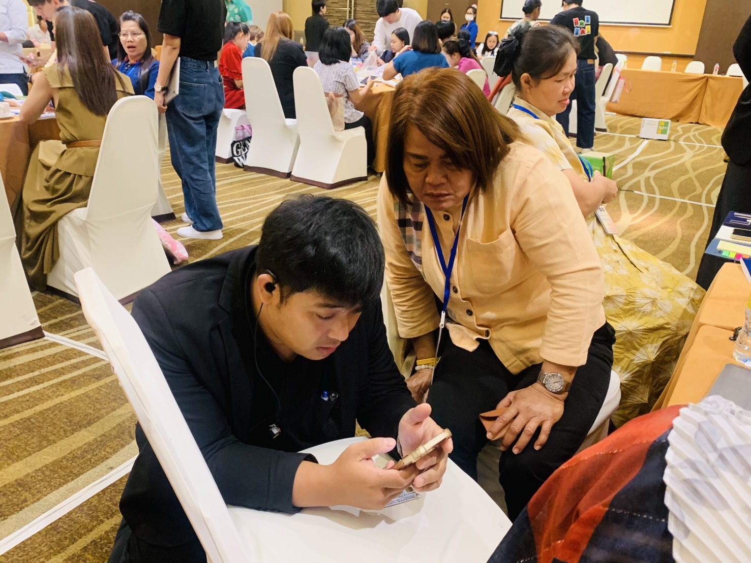 📲พช.ฉะเชิงเทรา ร่วมประชุมเชิงปฏิบัติการ “พัฒนาผู้ประกอบการสู่การเป็นผู้จำหน่ายมืออาชีพ” รุ่นที่ 8