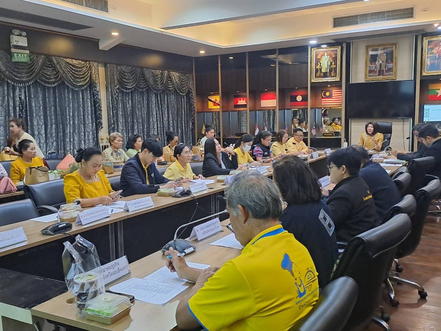 พช.ฉะเชิงเทรา ได้จัดประชุมคณะกรรมการเครือข่ายองค์ความรู้ (Knowledge-Based OTOP : KBO) จังหวัดฉะเชิงเทรา