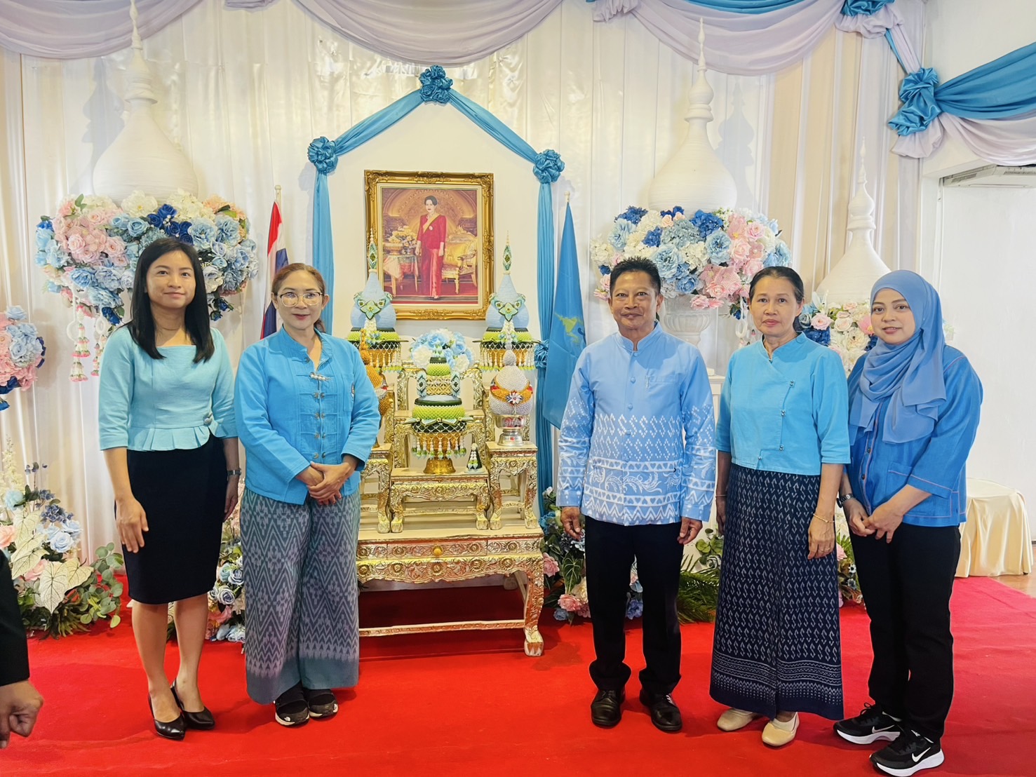 🩵❤️พัฒนาชุมชนฉะเชิงเทรา ร่วมพิธีลงนามถวายพระพรชัยมงคล สมเด็จพระนางเจ้าสิริกิติ์ พระบรมราชินีนาถ พระบรมราชชนนีพันปีหลวง เนื่องในโอกาสวันเฉลิมพระชนมพรรษา 12 สิงหาคม 2568